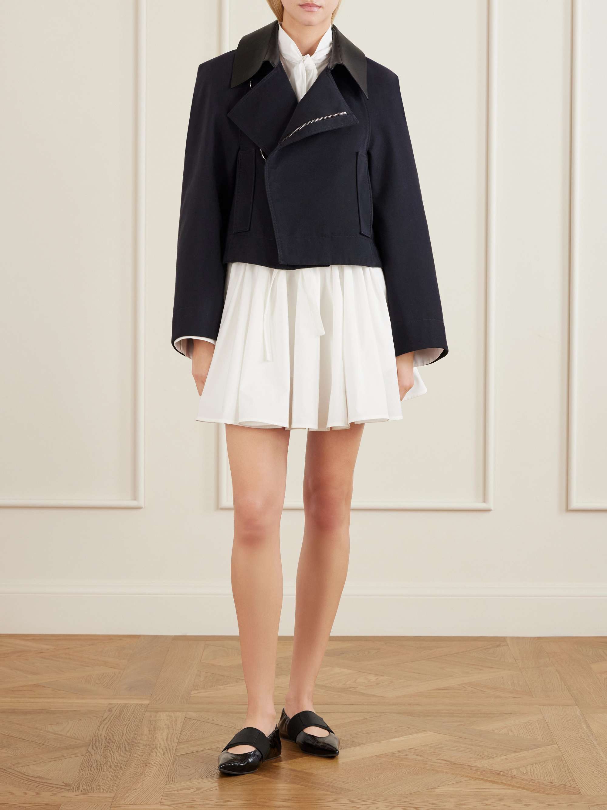 GIVENCHY 