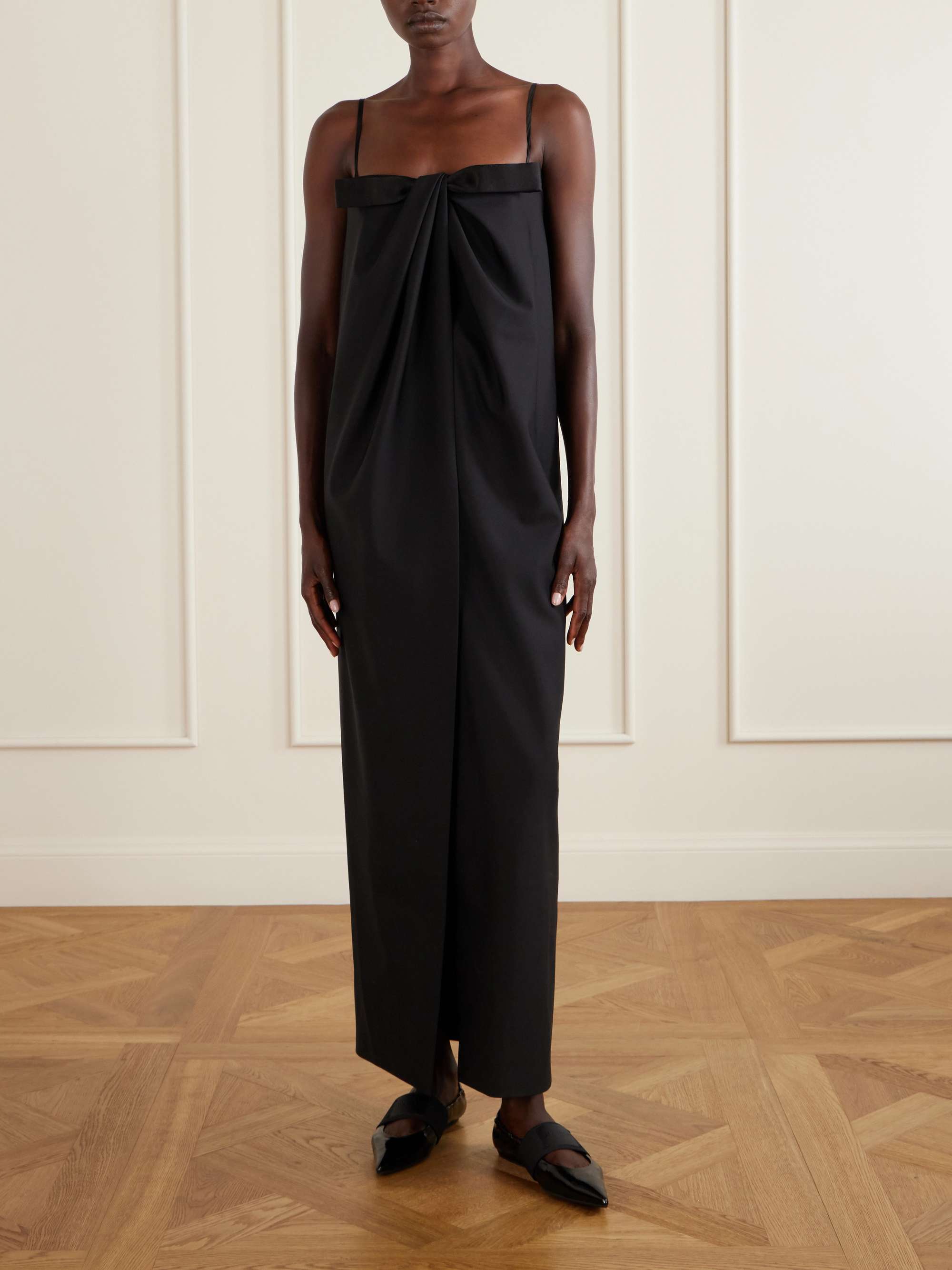 GIVENCHY 