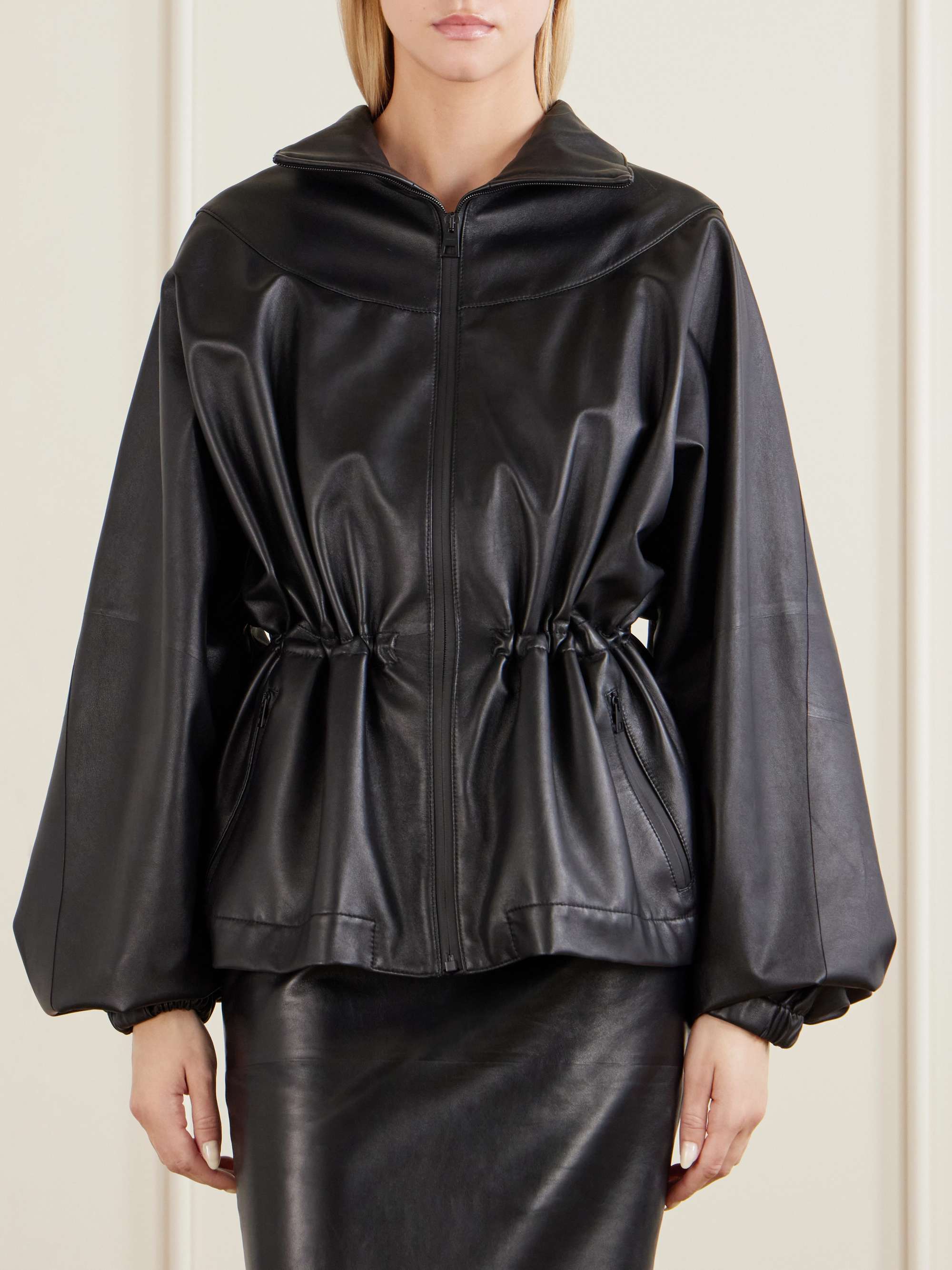 GIVENCHY 