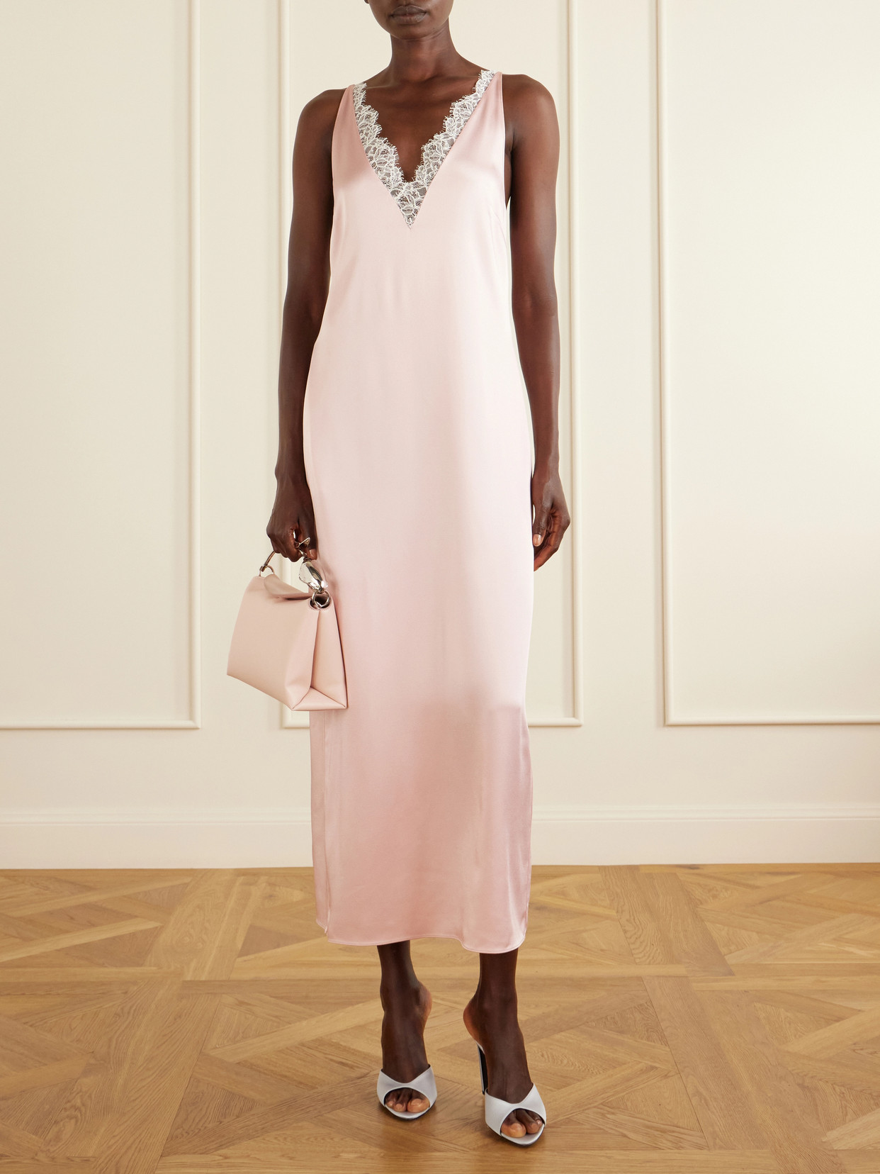 Bloom Medium Shoulder Bag