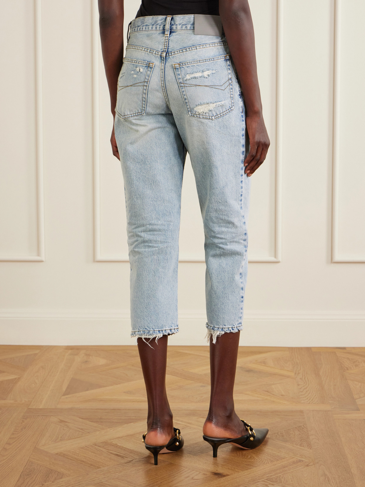 Jackie Mid-Rise Straight-Leg Capri Jeans