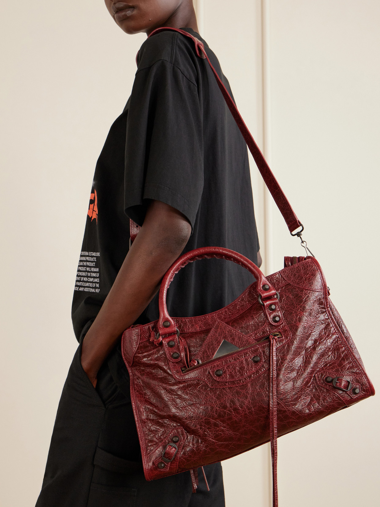 Le City Crinkled-Leather Shoulder Bag