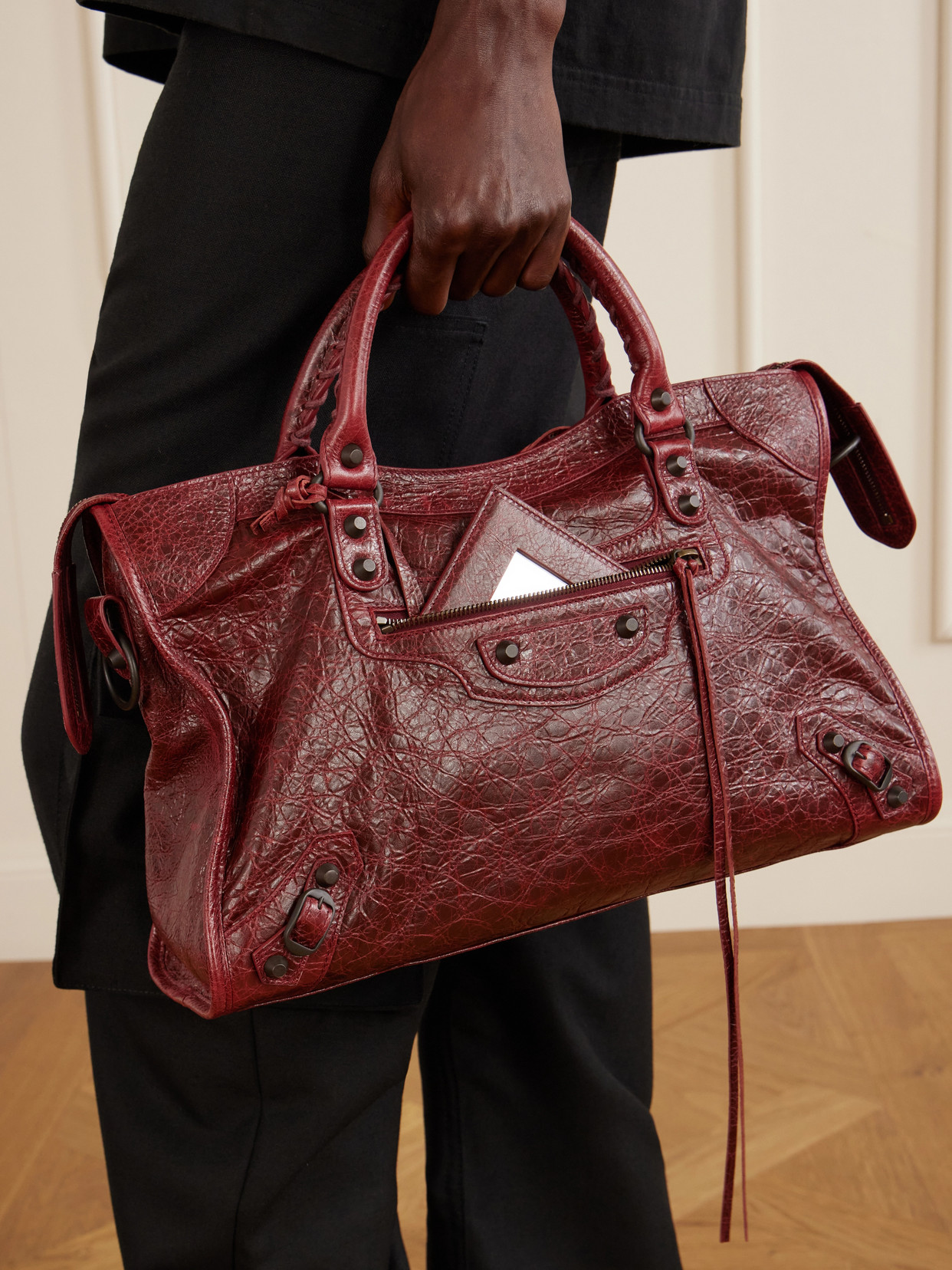 Le City Crinkled-Leather Shoulder Bag