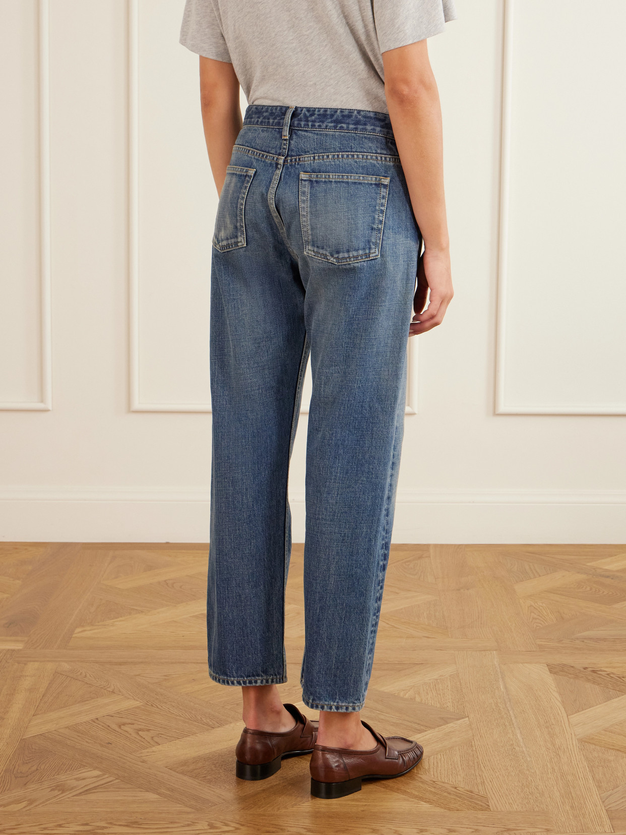 Riaco Cropped Mid-Rise Straight-Leg Jeans