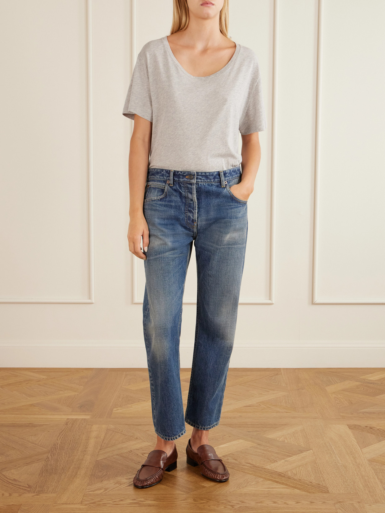 Riaco Cropped Mid-Rise Straight-Leg Jeans