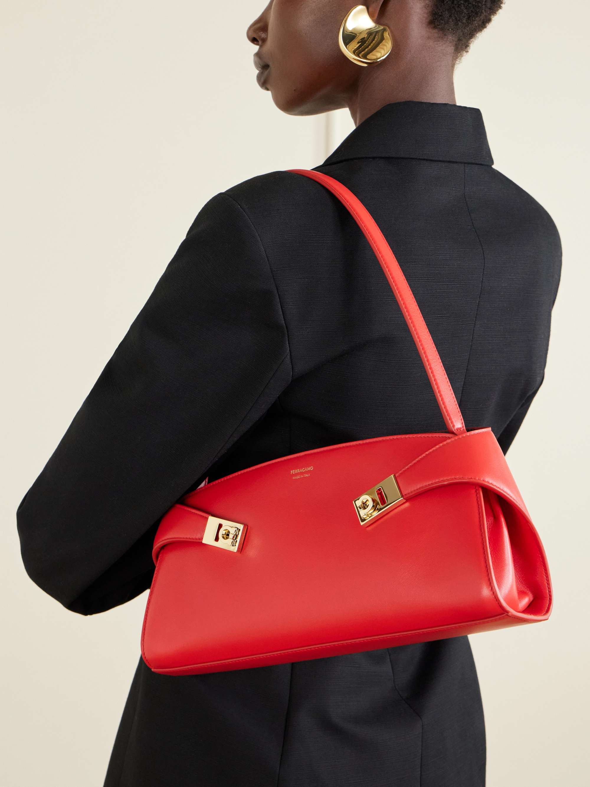 FERRAGAMO 