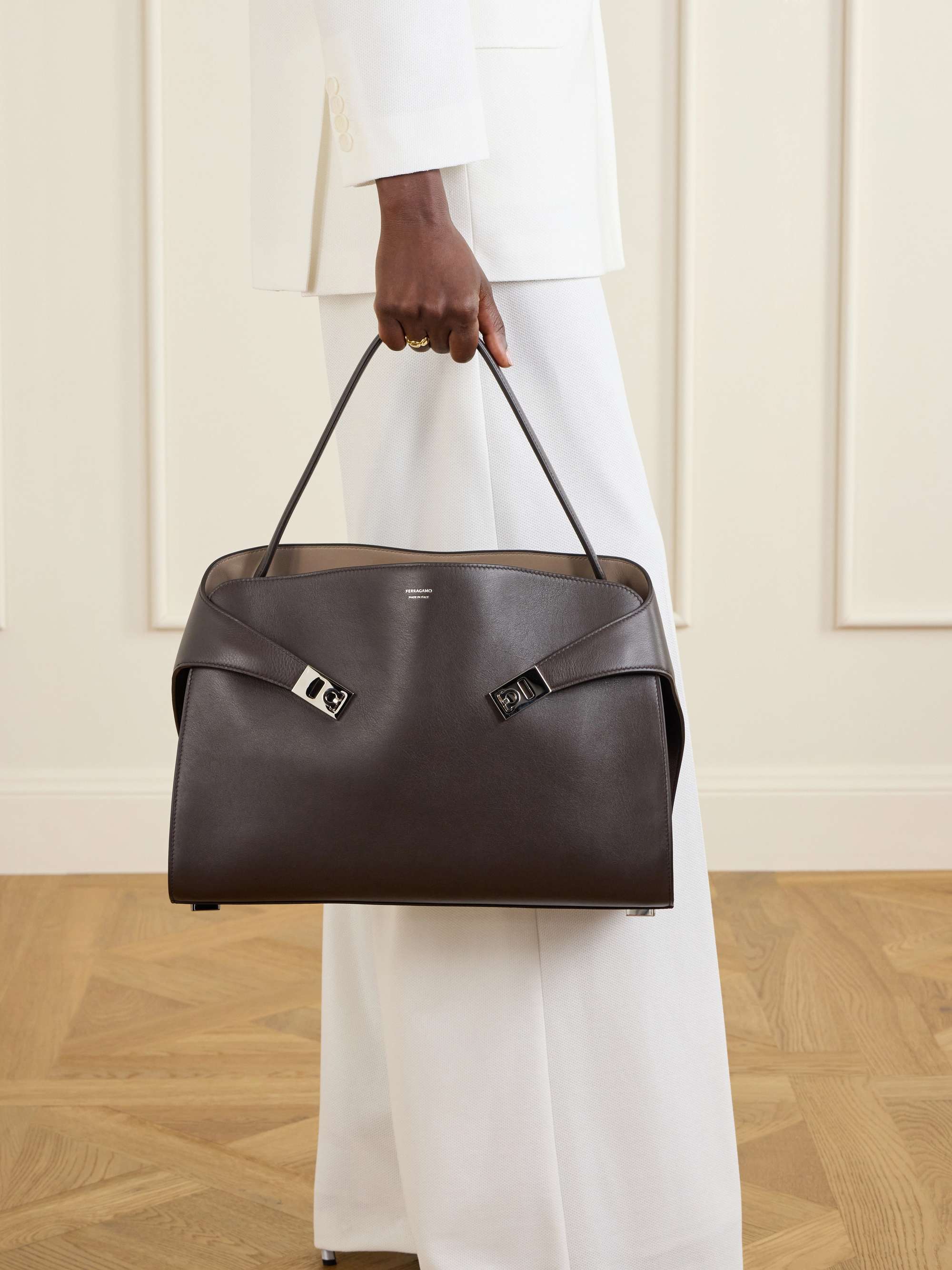 FERRAGAMO 