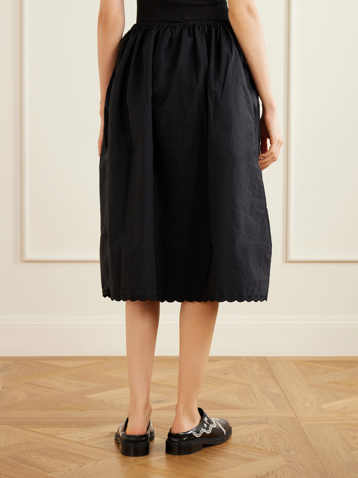Cbfiella Embroidered Scalloped Taffeta Midi