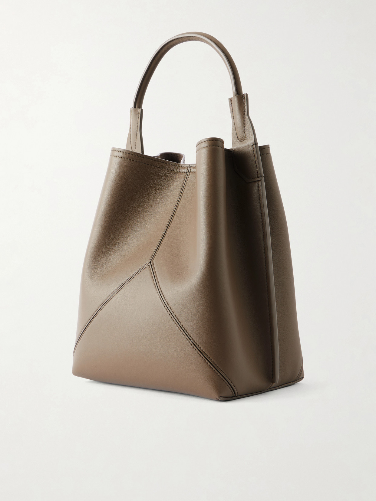 The Victoria Bucket Shoulder Bag