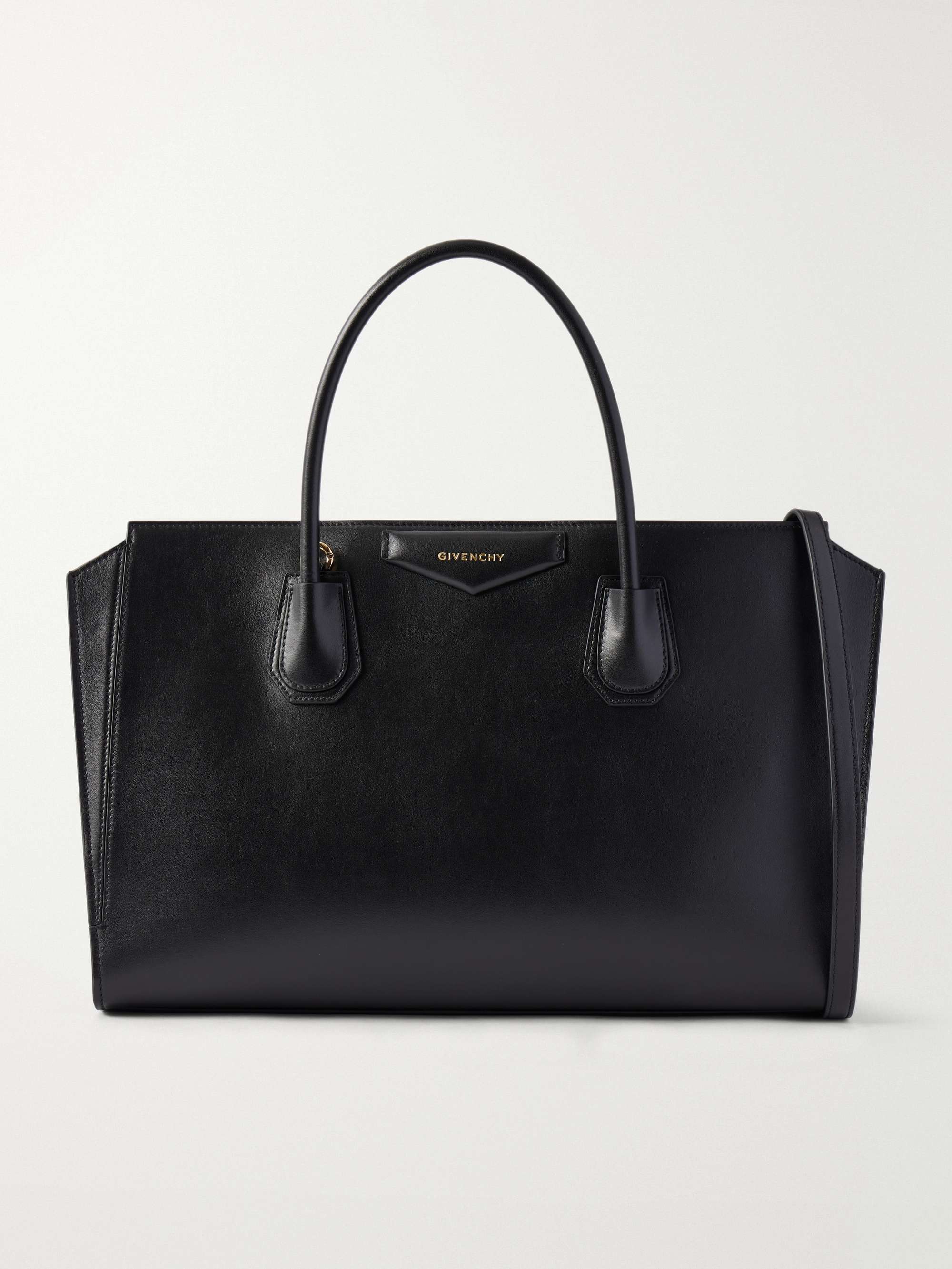 GIVENCHY 