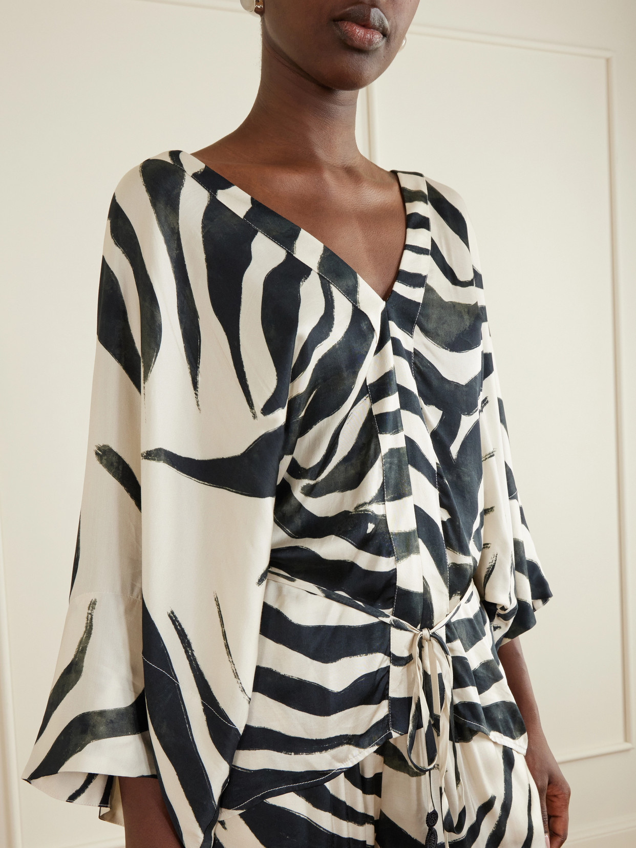Desierto Vivo Printed Georgette Blouse