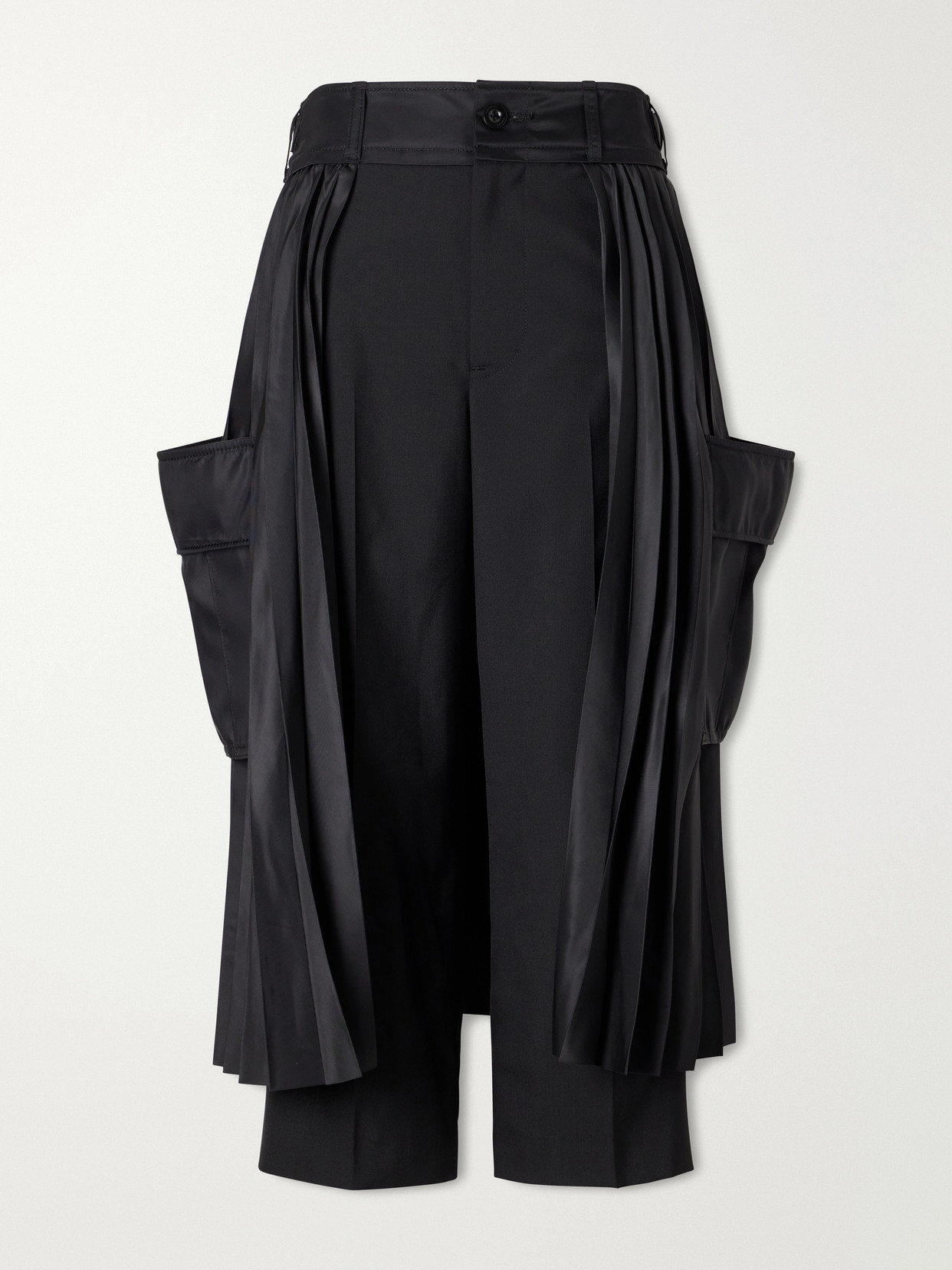 Sacai Pleated Twill Wide-leg Shorts In Black