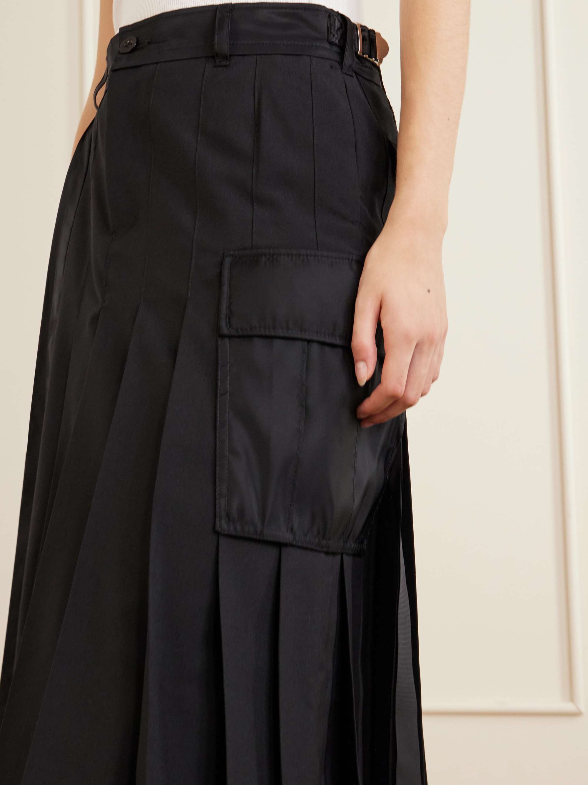 SACAI Pleated twill and shell midi skirt | NET-A-PORTER