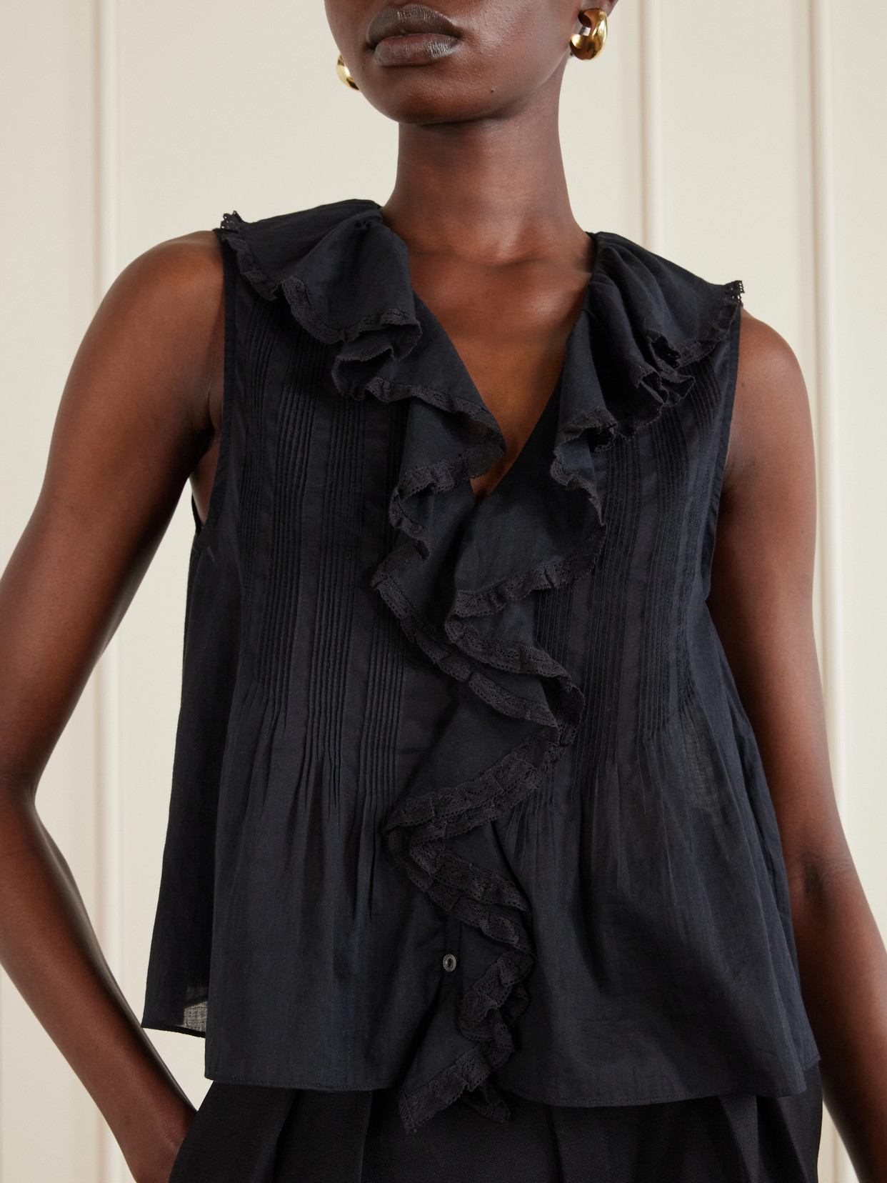 Dôen - Hilda Ruffled Embroidered Organic Cotton Top