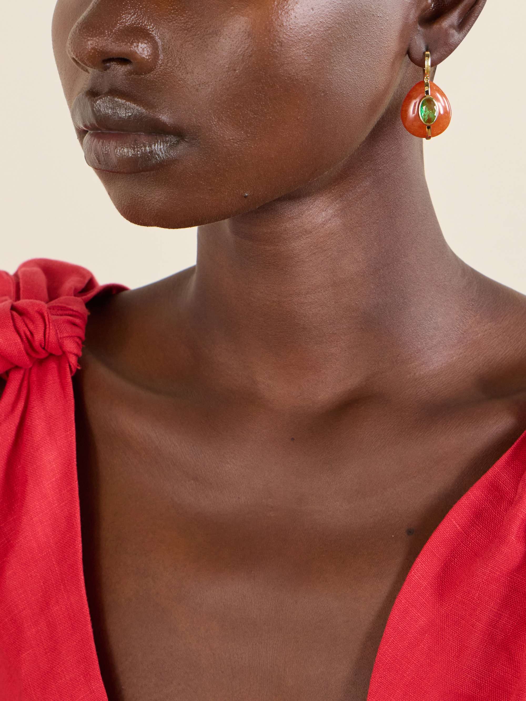 ROXANNE ASSOULIN 