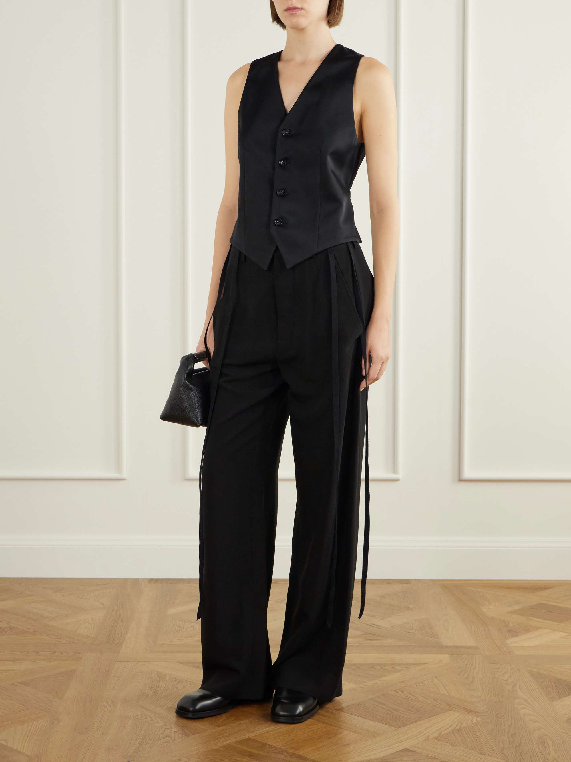 ANN DEMEULEMEESTER 