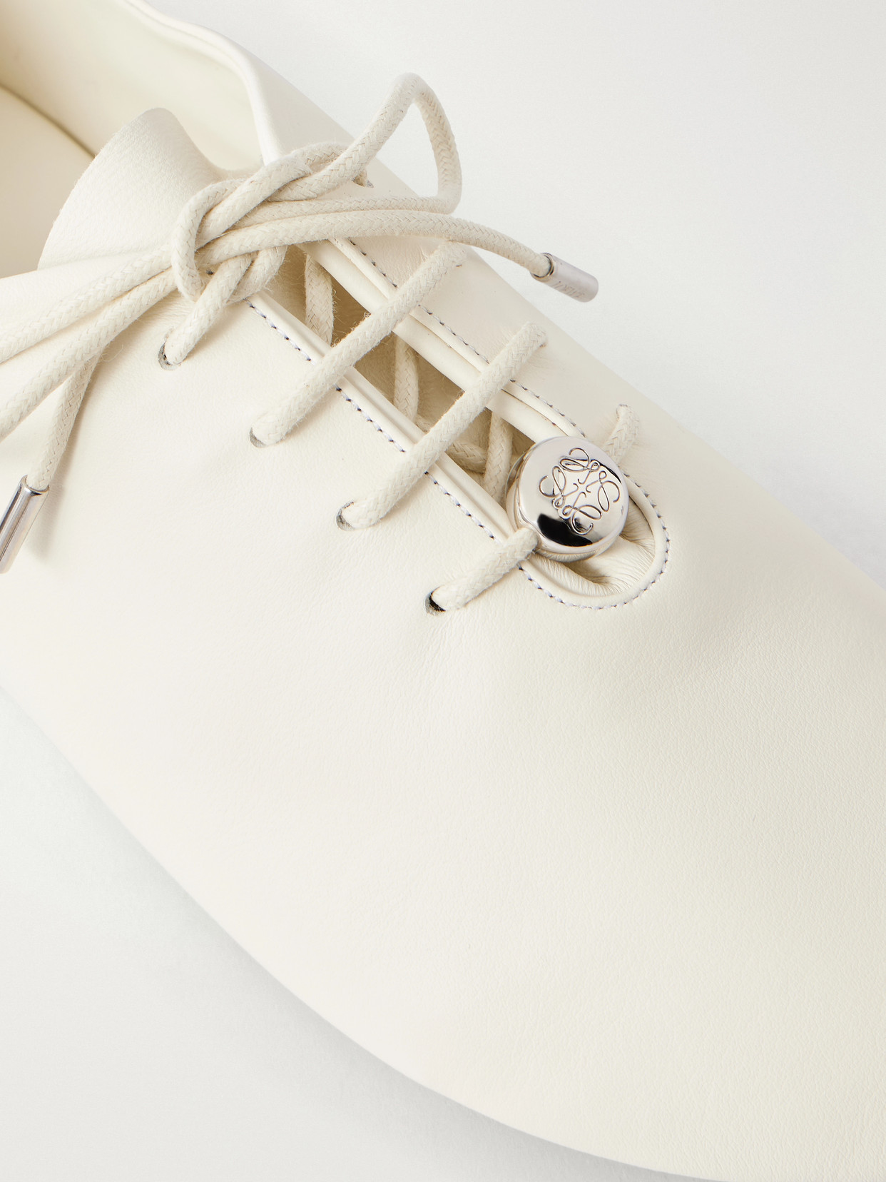 Pebble Sneakers