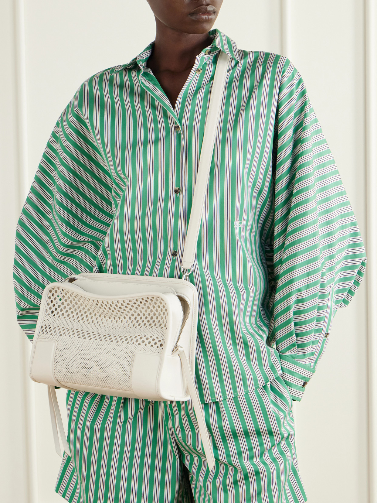 Amazona 180 Logo-Embossed Leather Tote