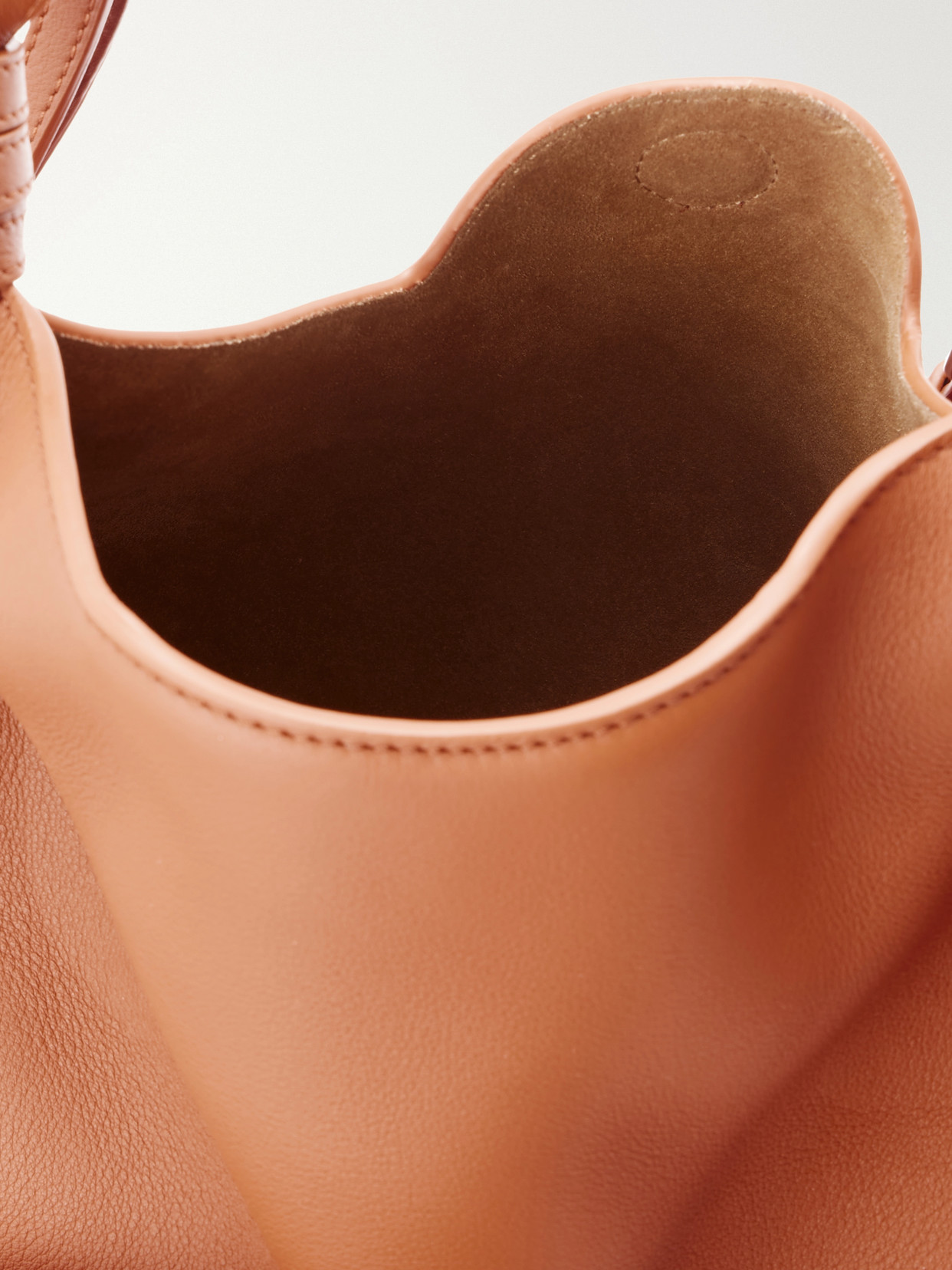 Scarf Medium Knot-Detailed Shoulder Bag
