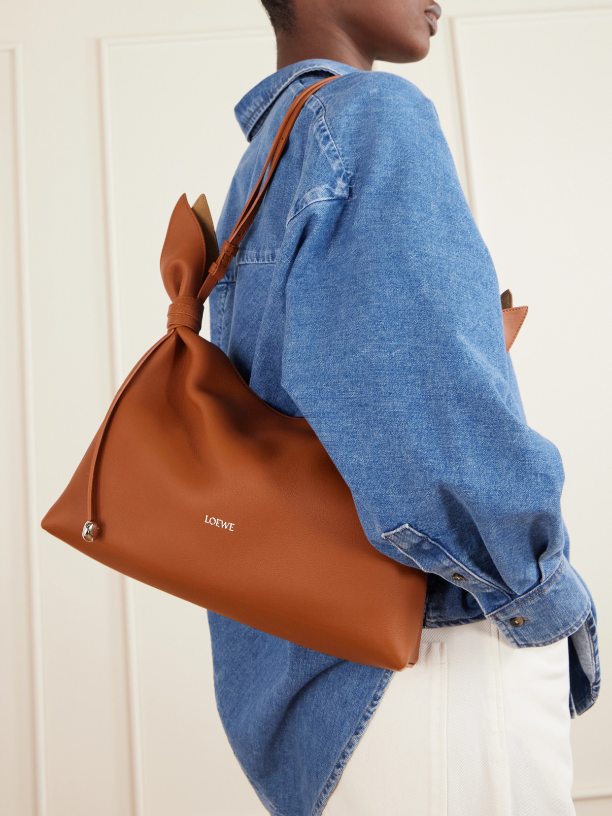 Scarf Medium Knot-Detailed Shoulder Bag