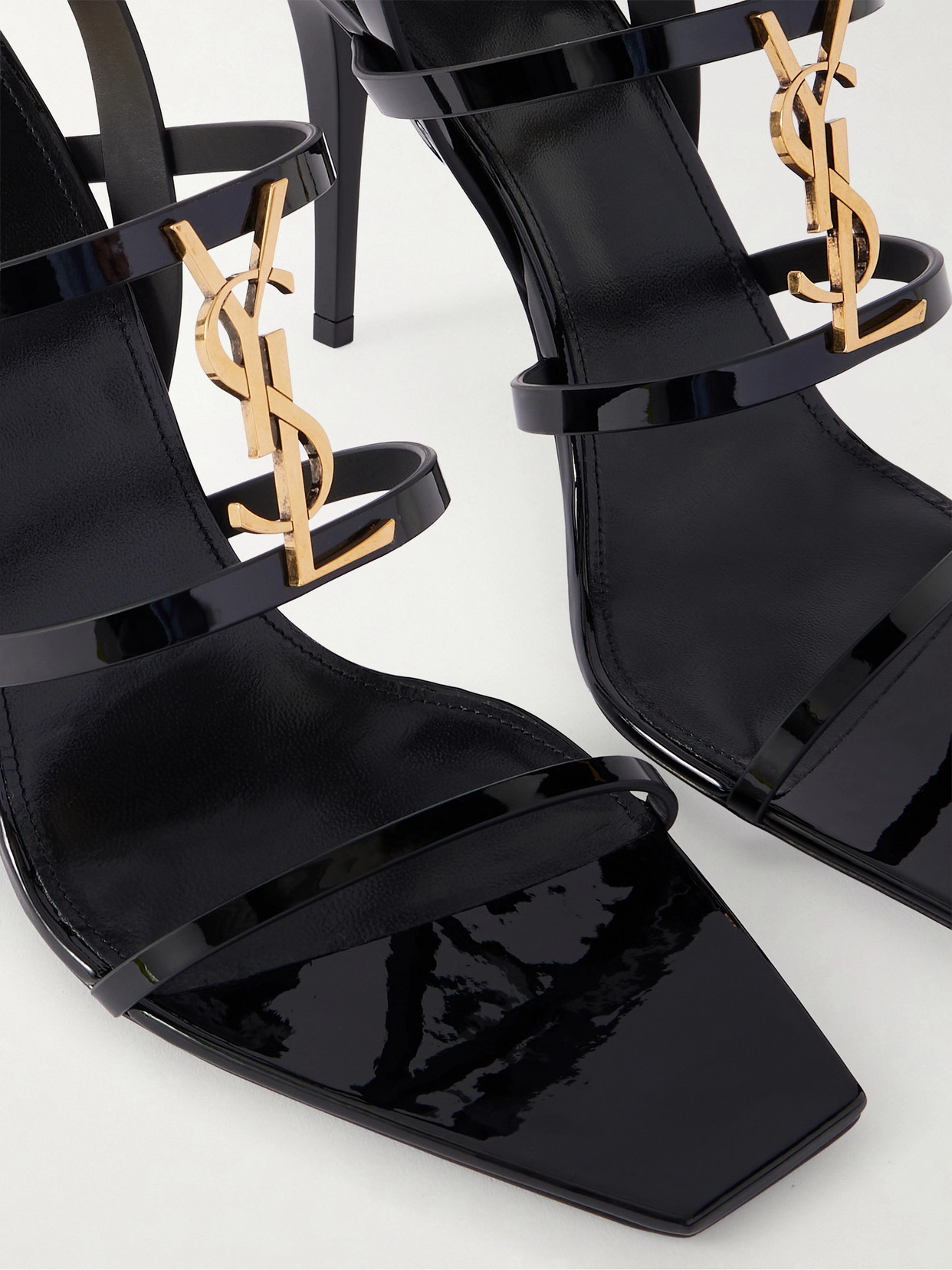 Cassandra Pumps