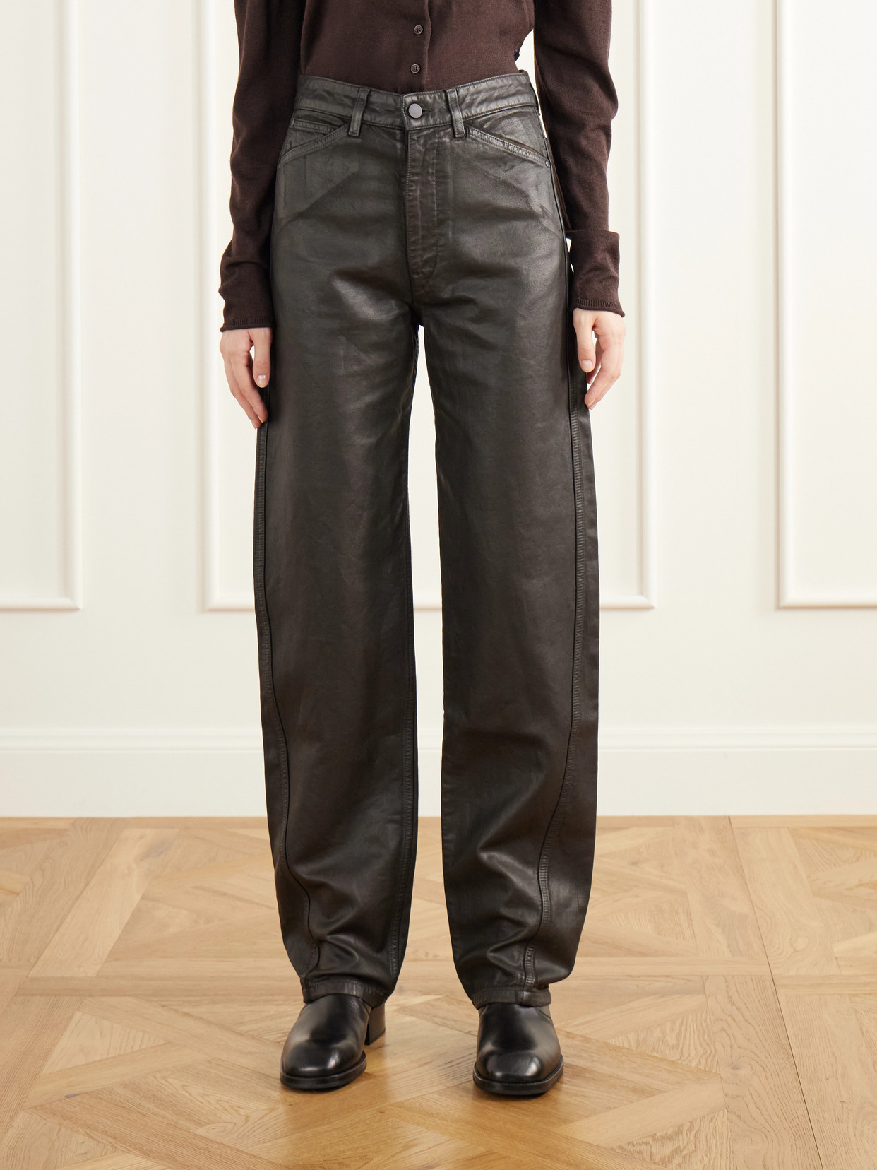 Five Pockets Twisted Coated Mid-Rise Straight-Leg Jeans