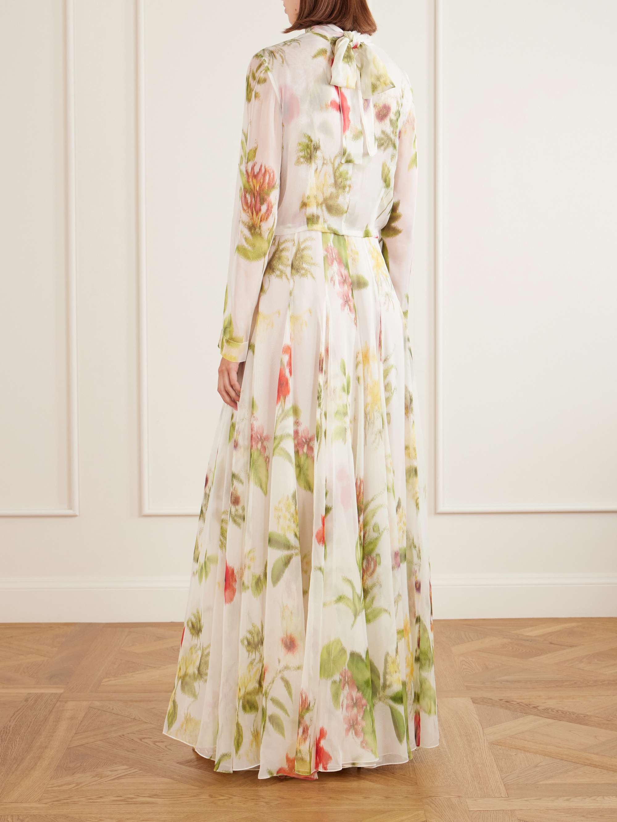 OSCAR DE LA RENTA 