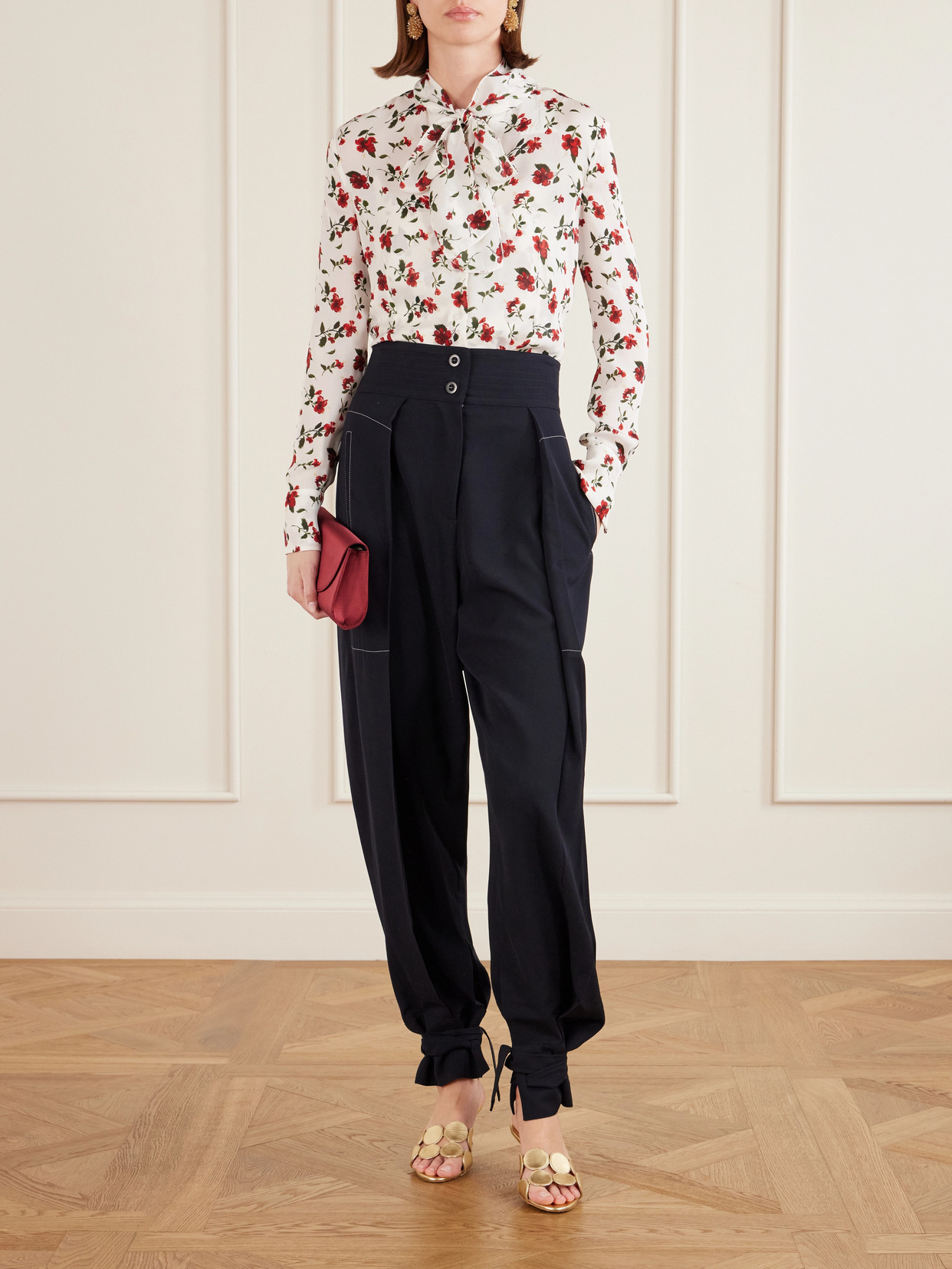 Oscar De La Renta Hibiscus-print Silk Neck-scarf Blouse In Multi