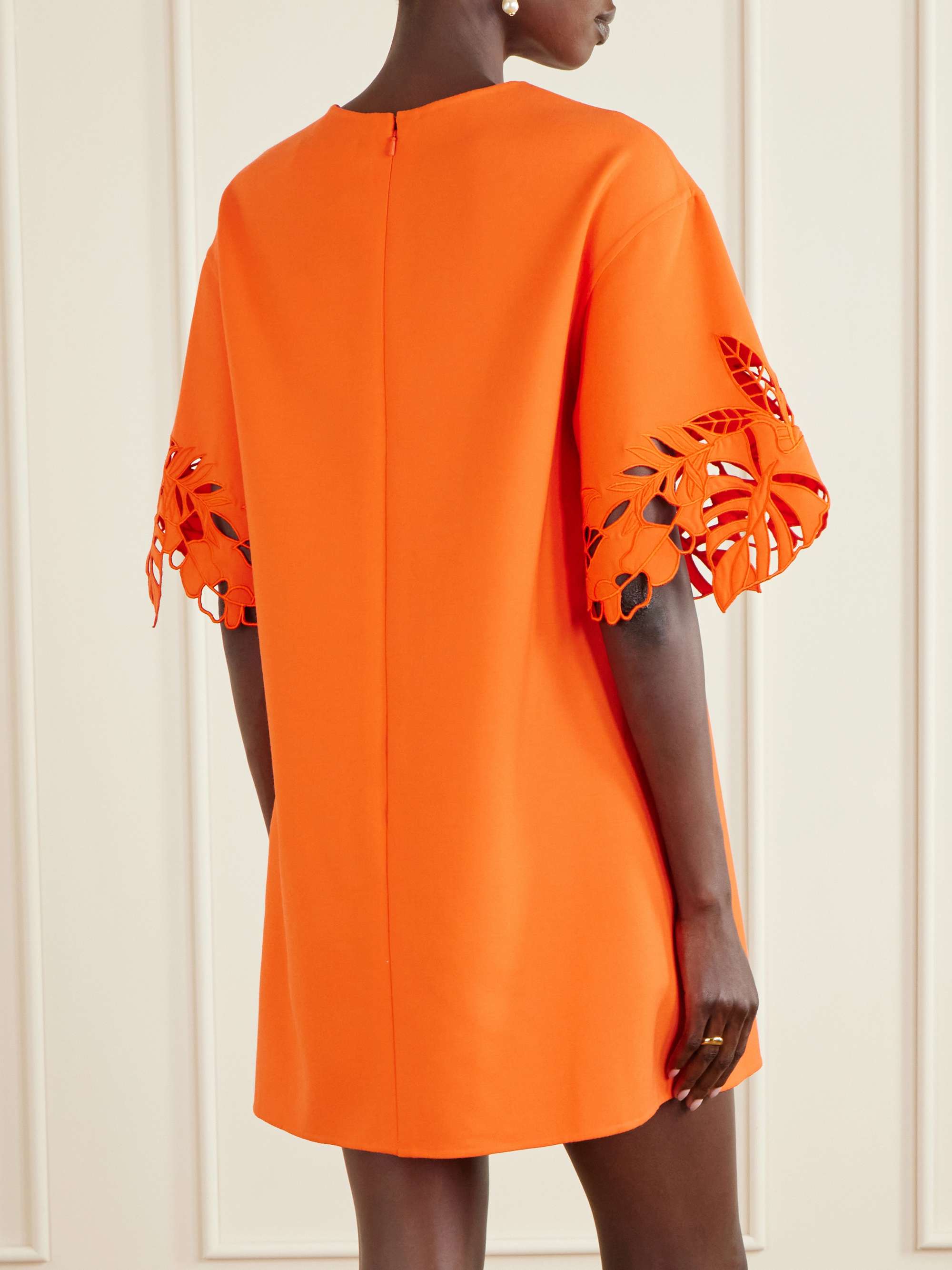OSCAR DE LA RENTA 