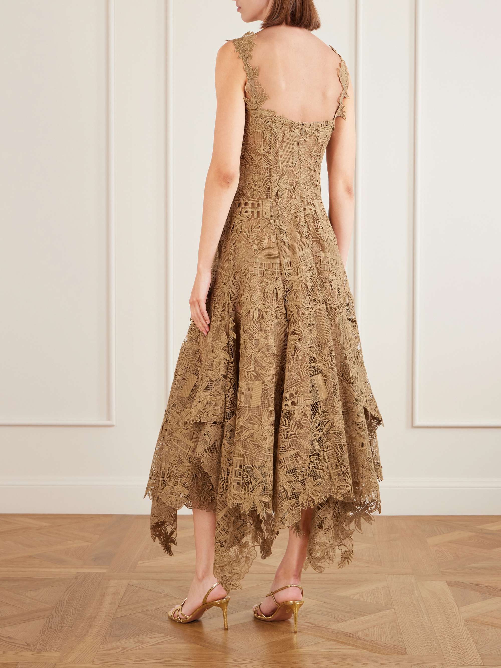 OSCAR DE LA RENTA 