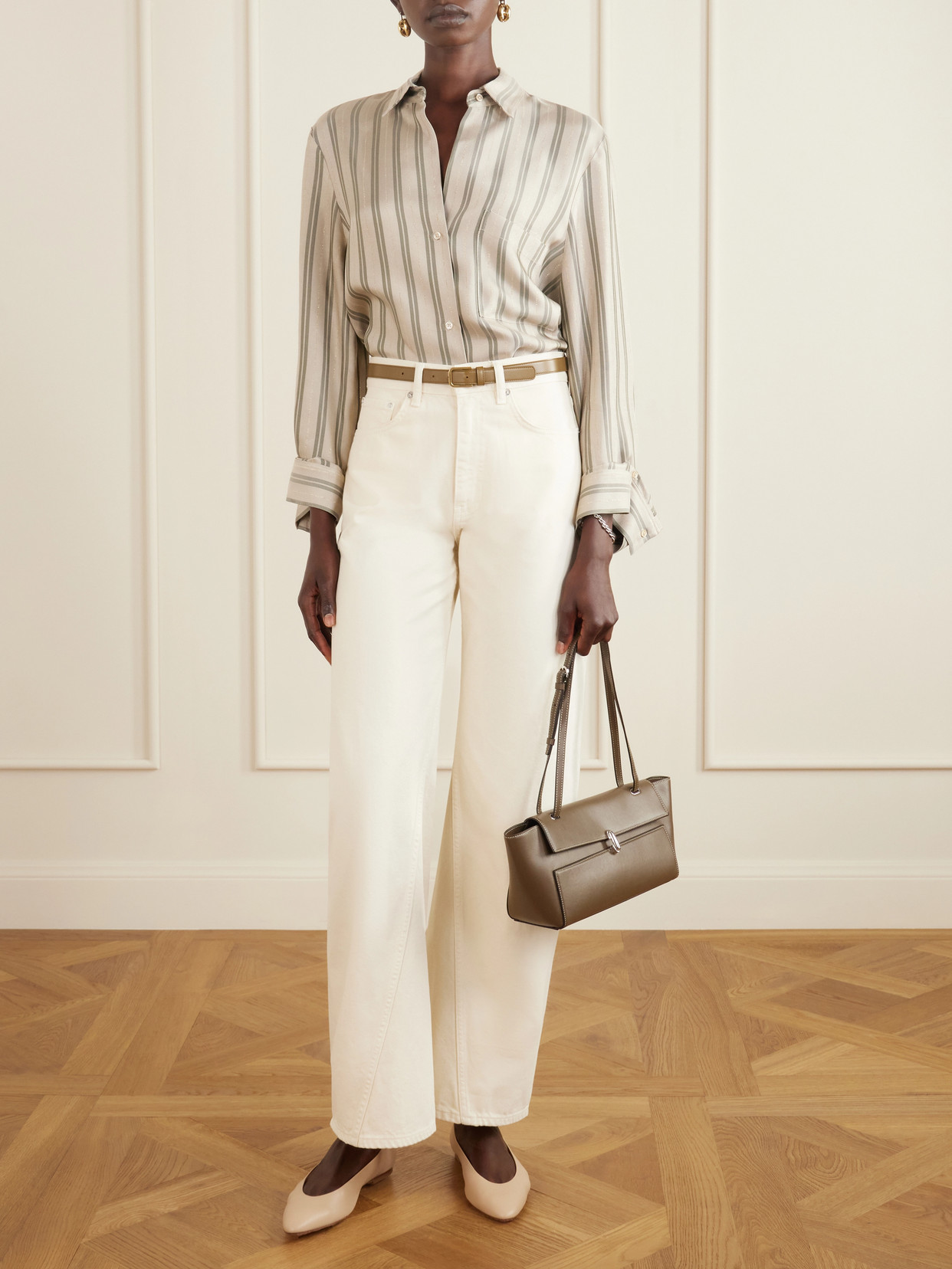 Symmetry Trapeze Shoulder Bag