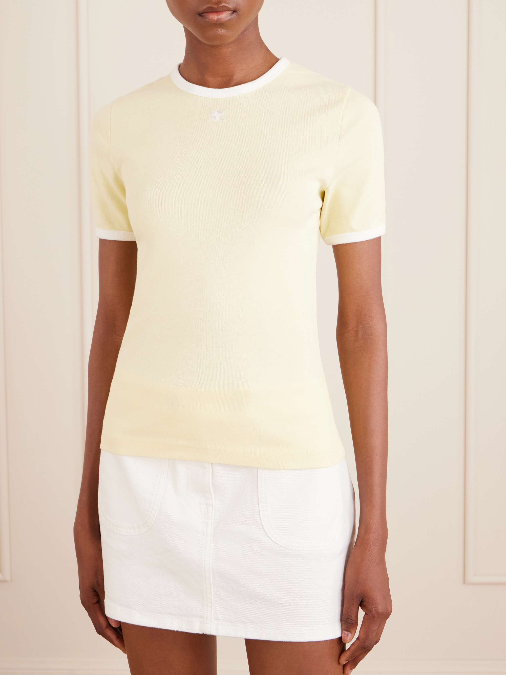 COURRÈGES 