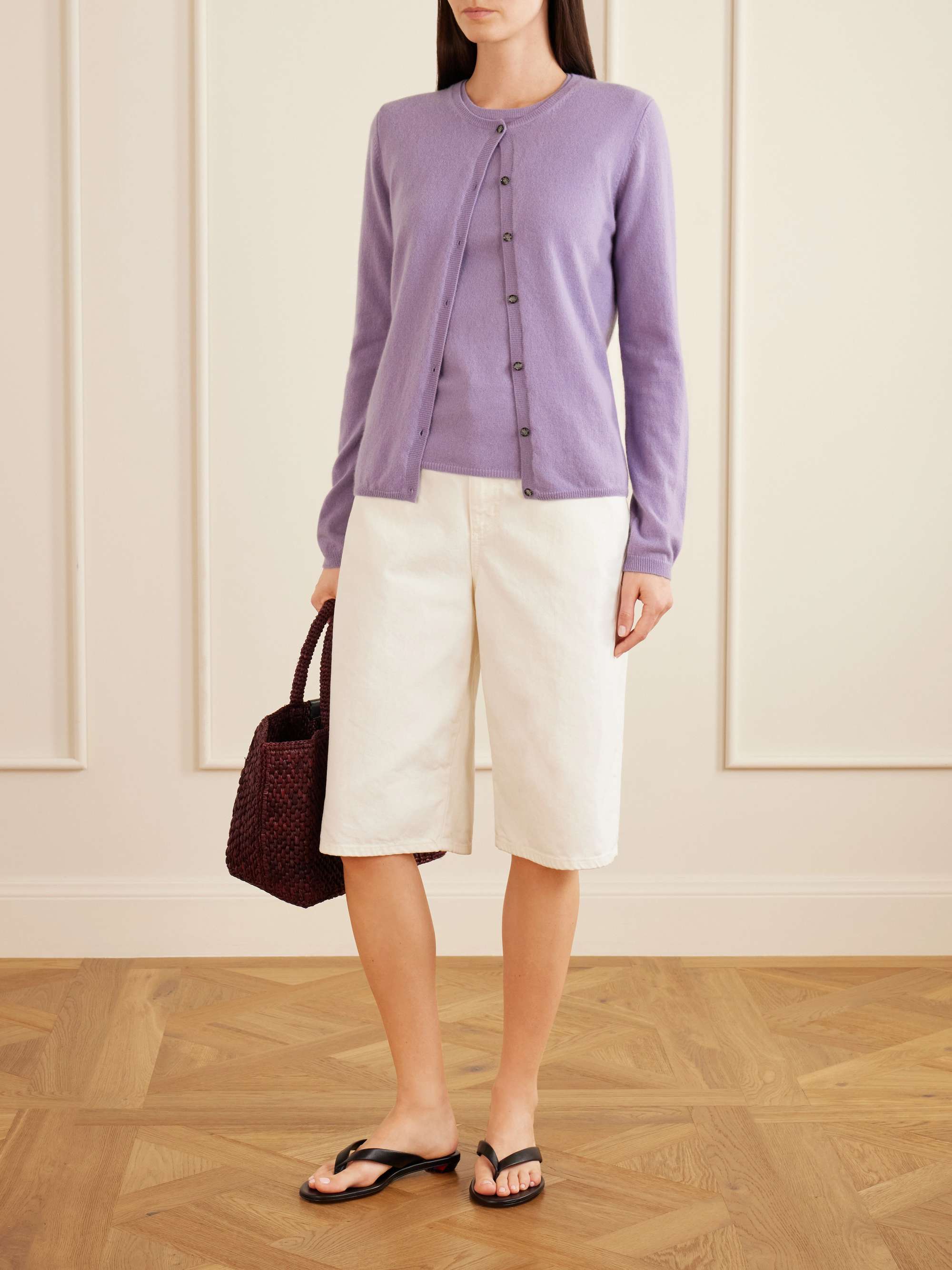 ALLUDE 
