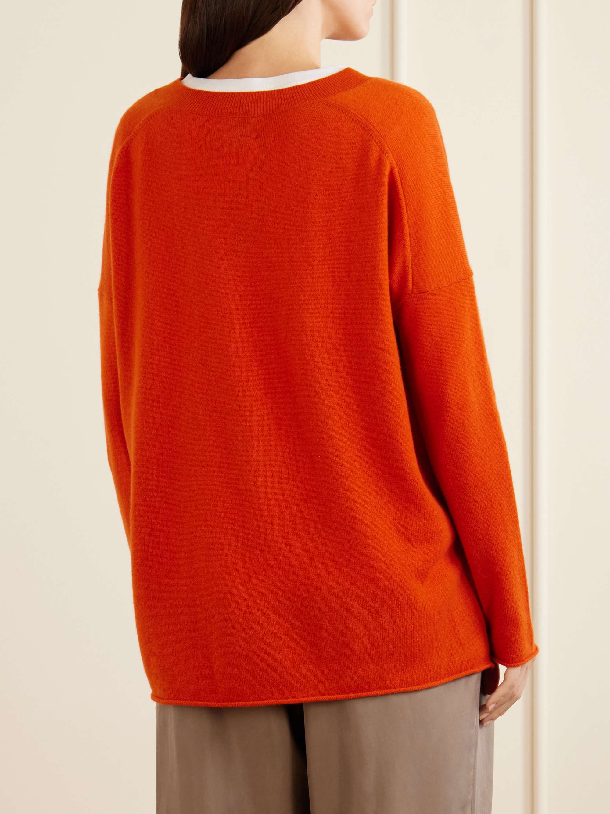 ALLUDE 