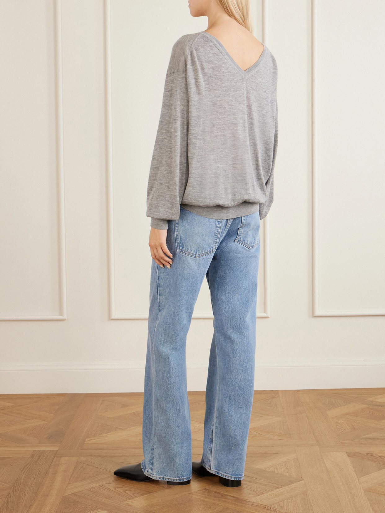 Frame Long-sleeved Sweater In Gray