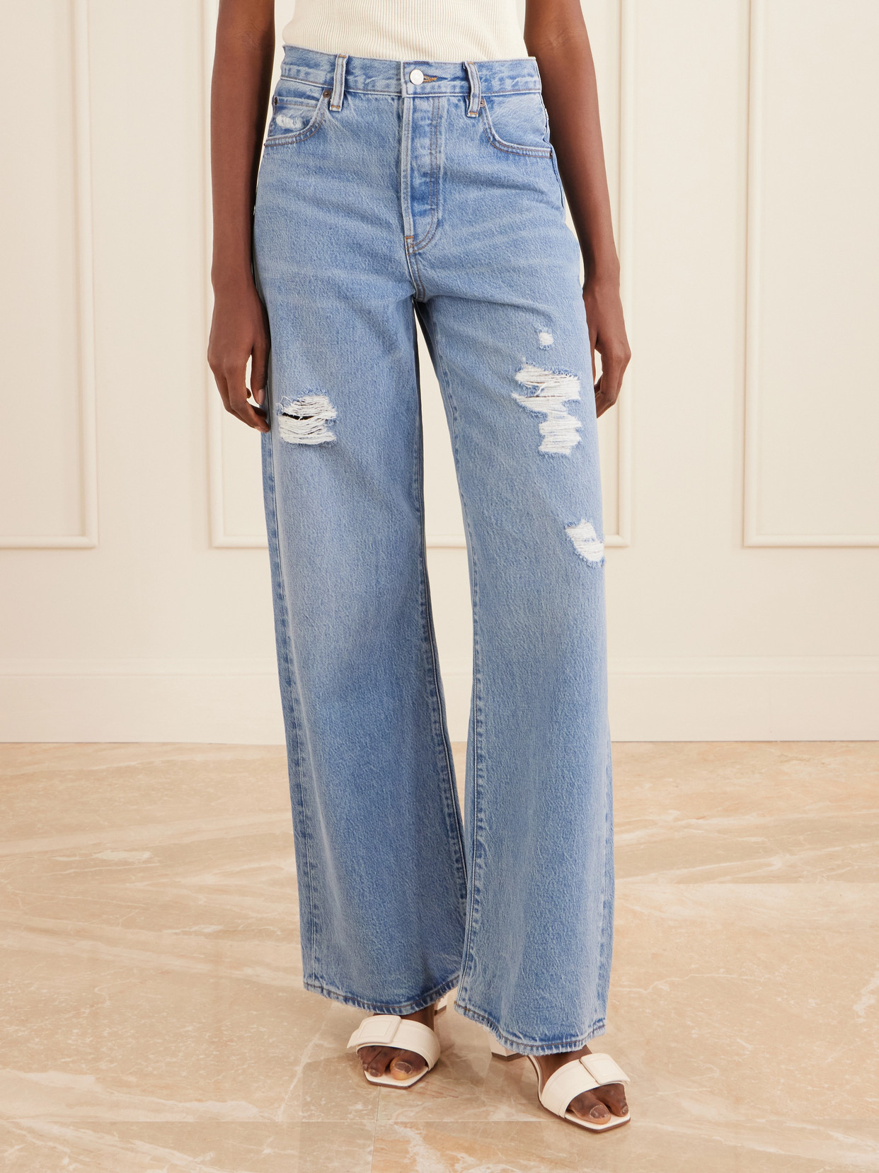 Frame The Loose Distressed Mid-rise Straight-leg Jeans In Blue