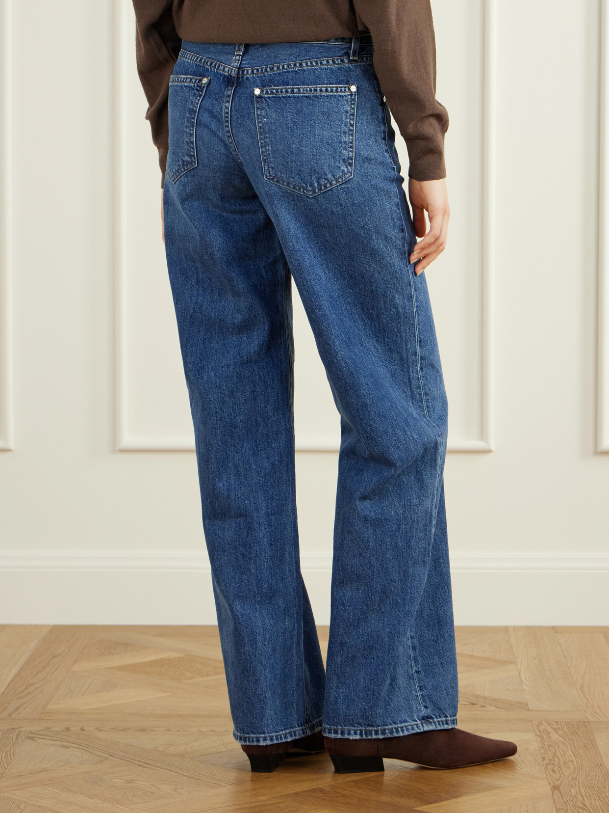 New Straight High-Waist Straight-Leg Jeans