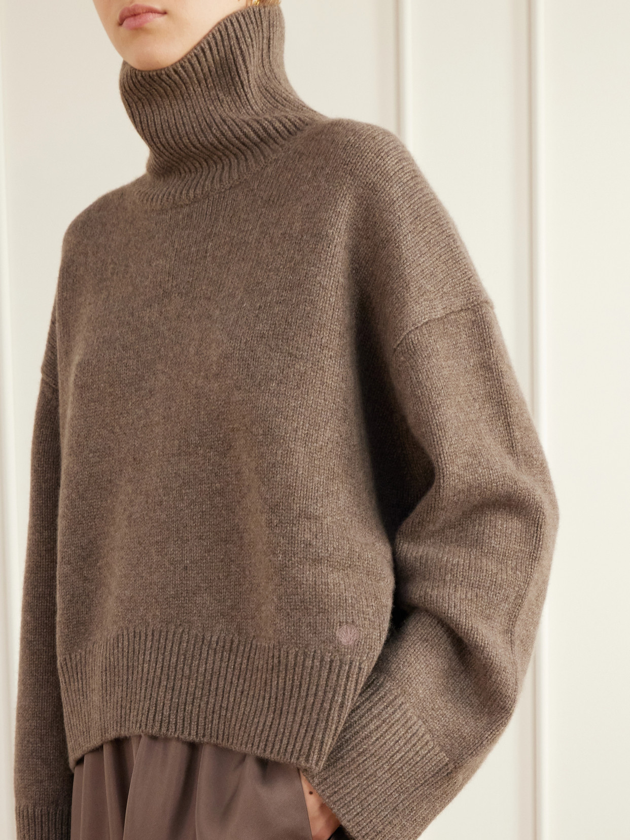 Jonah Cropped Cashmere Turtleneck Sweater