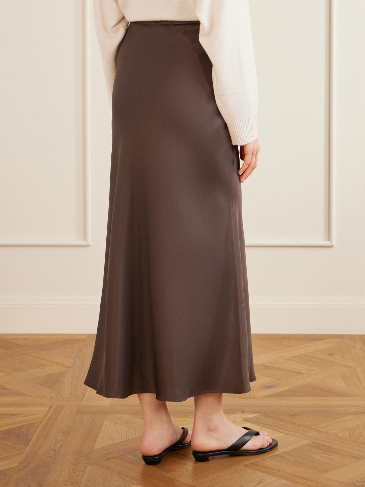 Eli Maxi