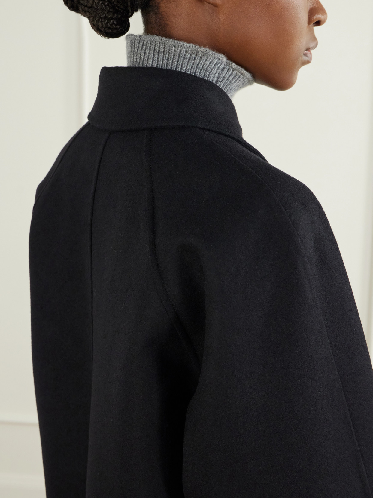 Virgin Wool Cropped Jacket