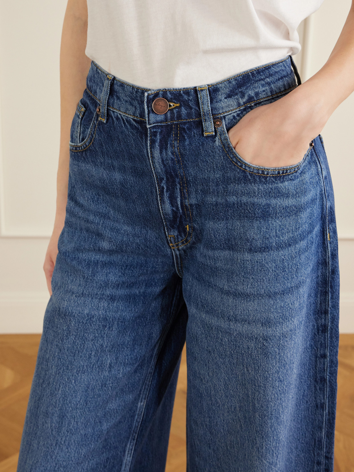 High-Rise Wide- Leg