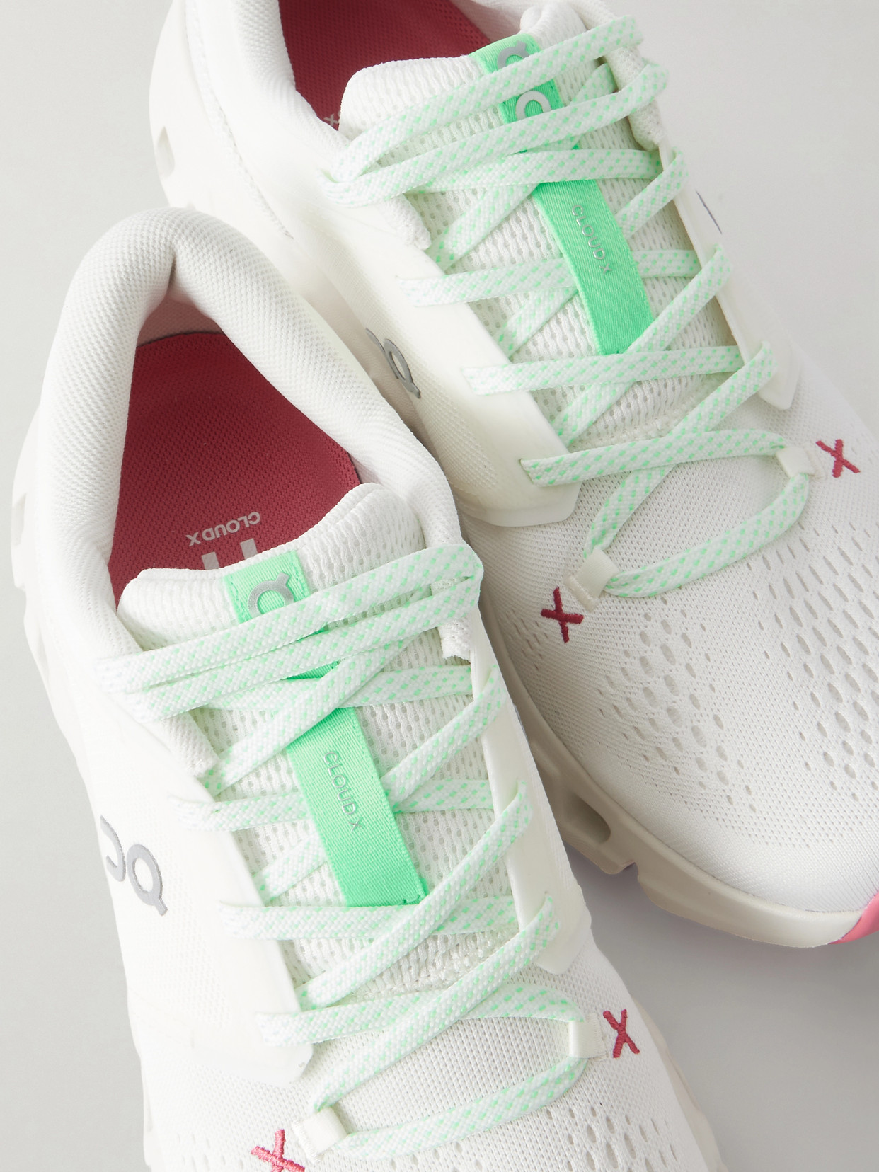 Cloud X 5 Sneakers