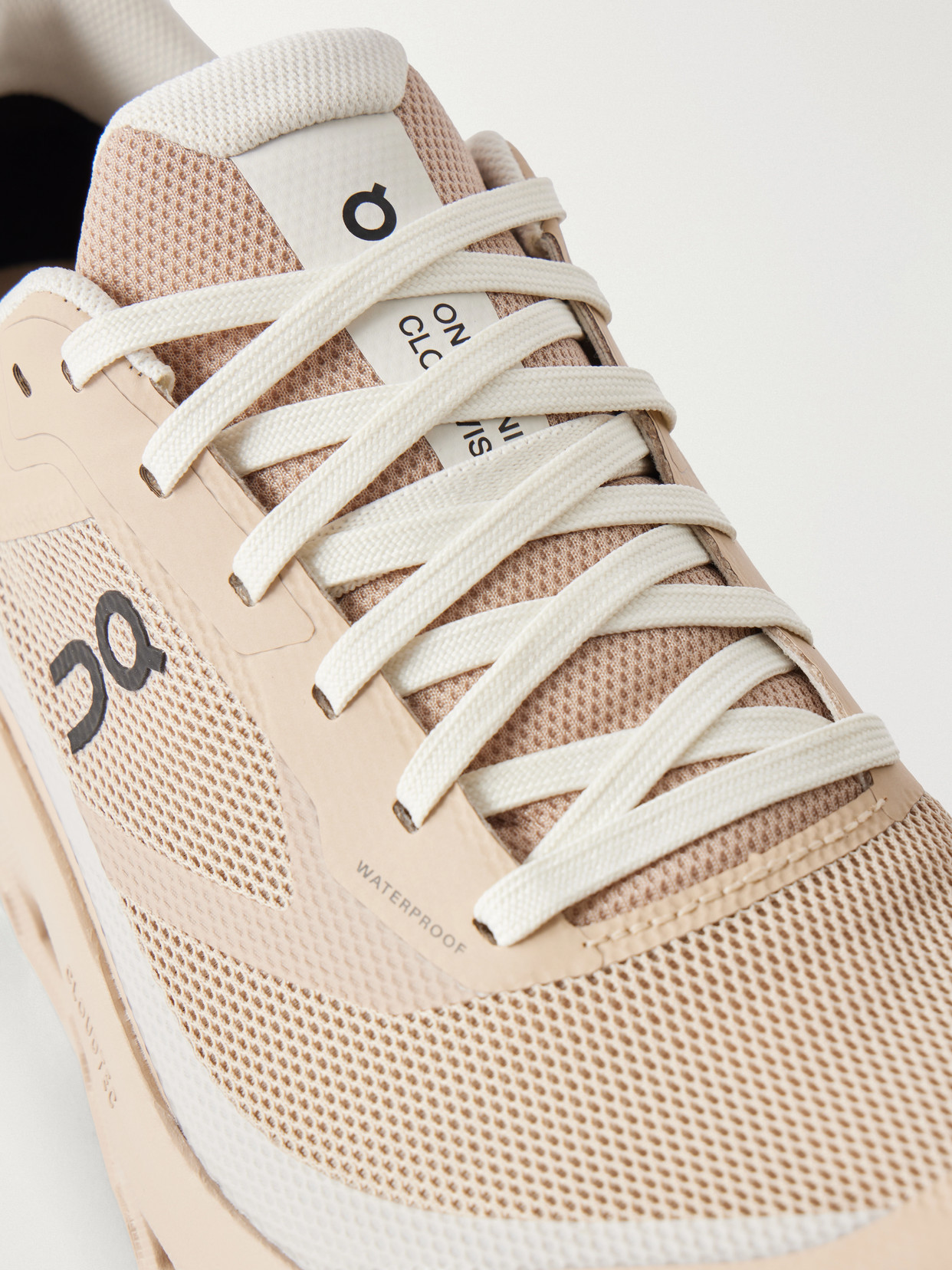 Cloudvista 3 Waterproof Sneakers