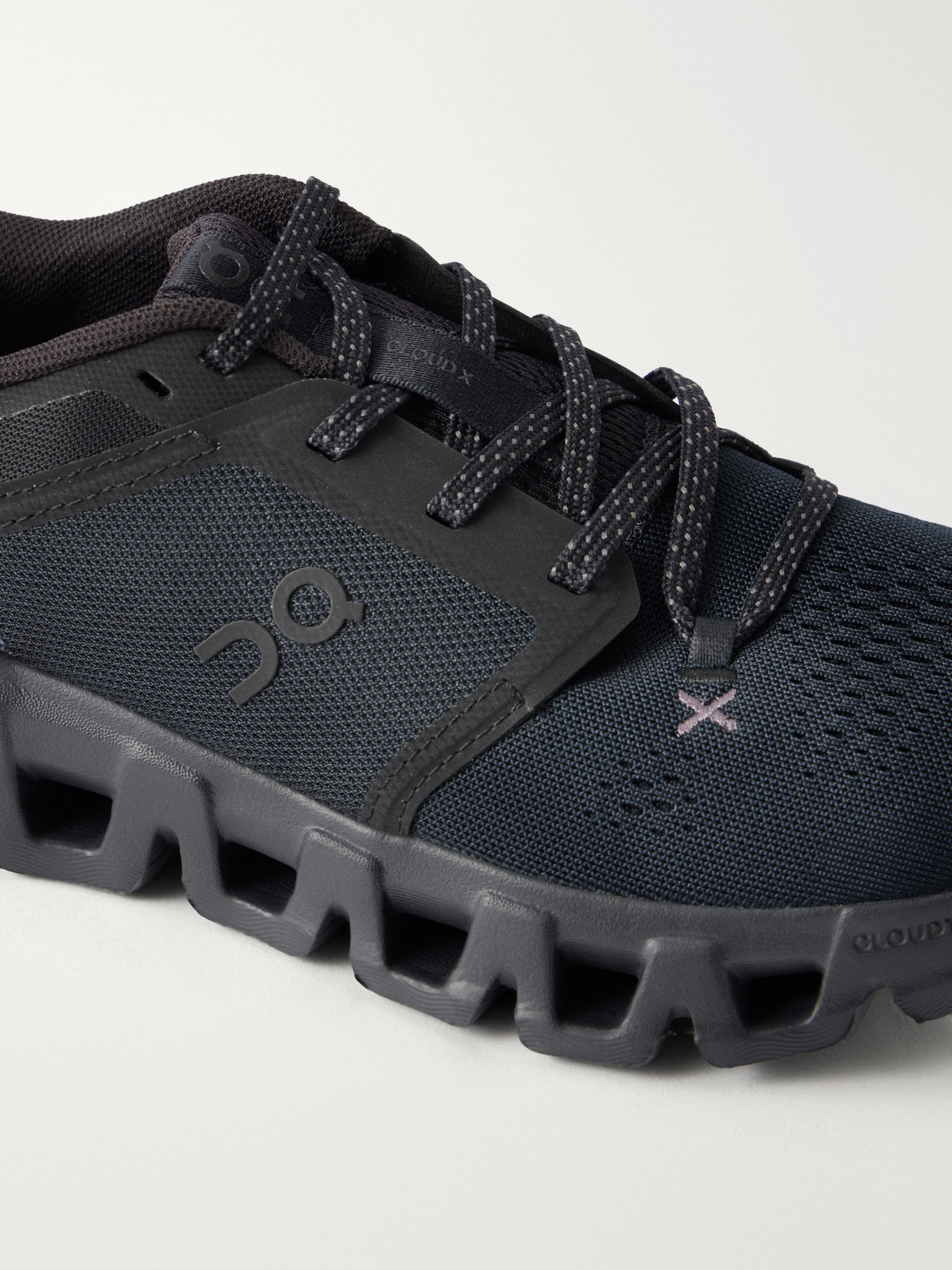 Cloud X5 Sneakers