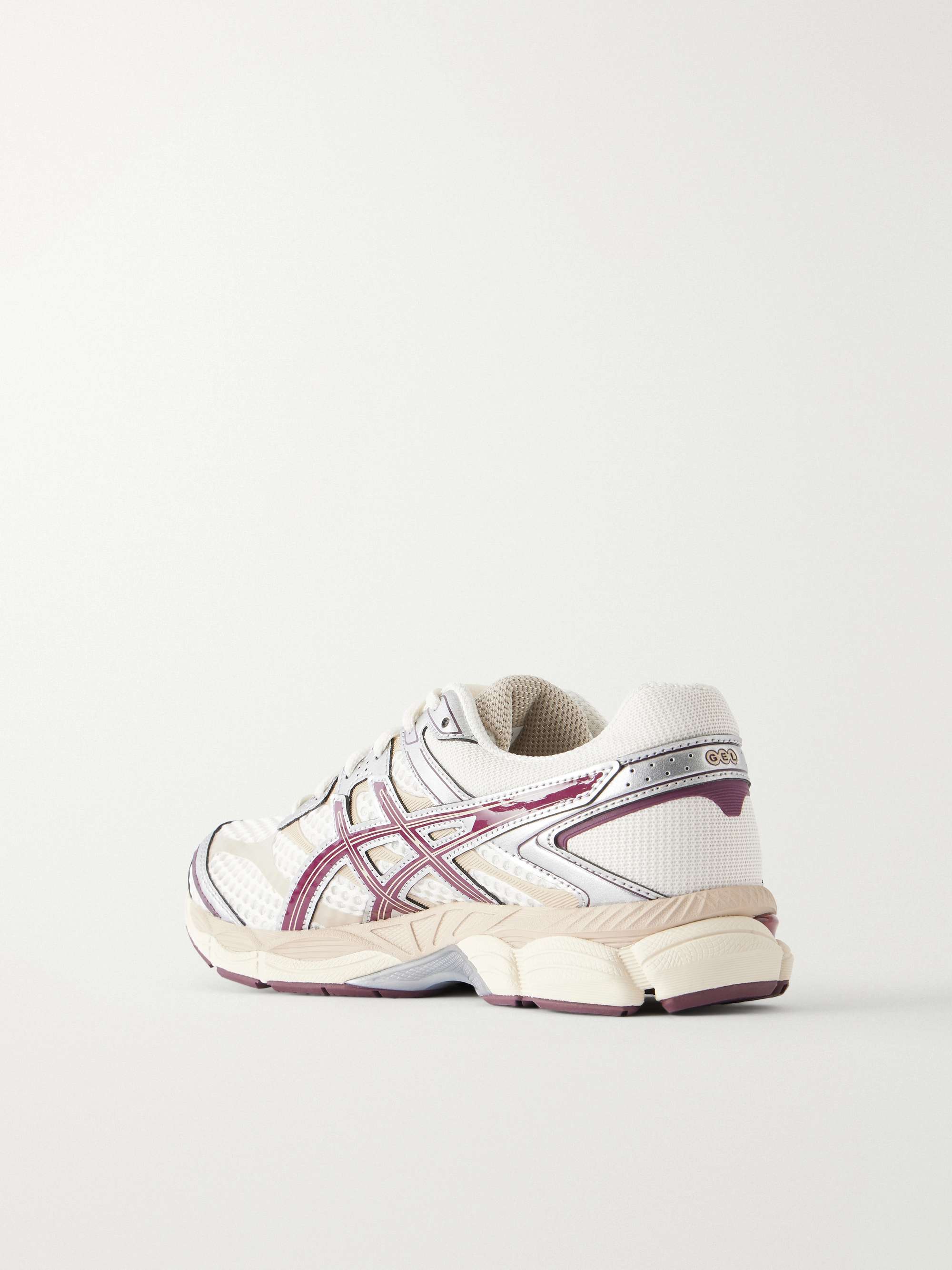 ASICS 