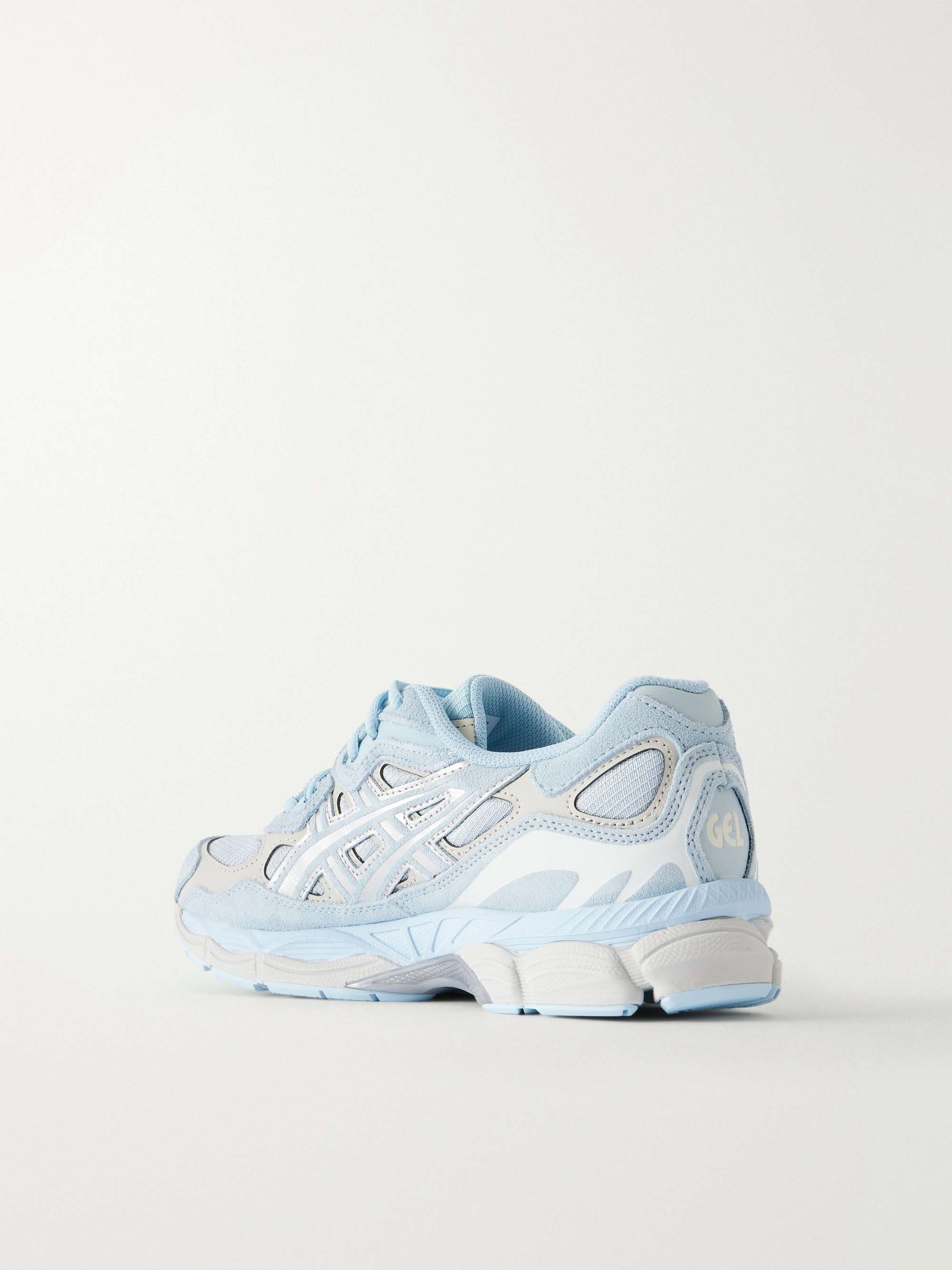 ASICS 