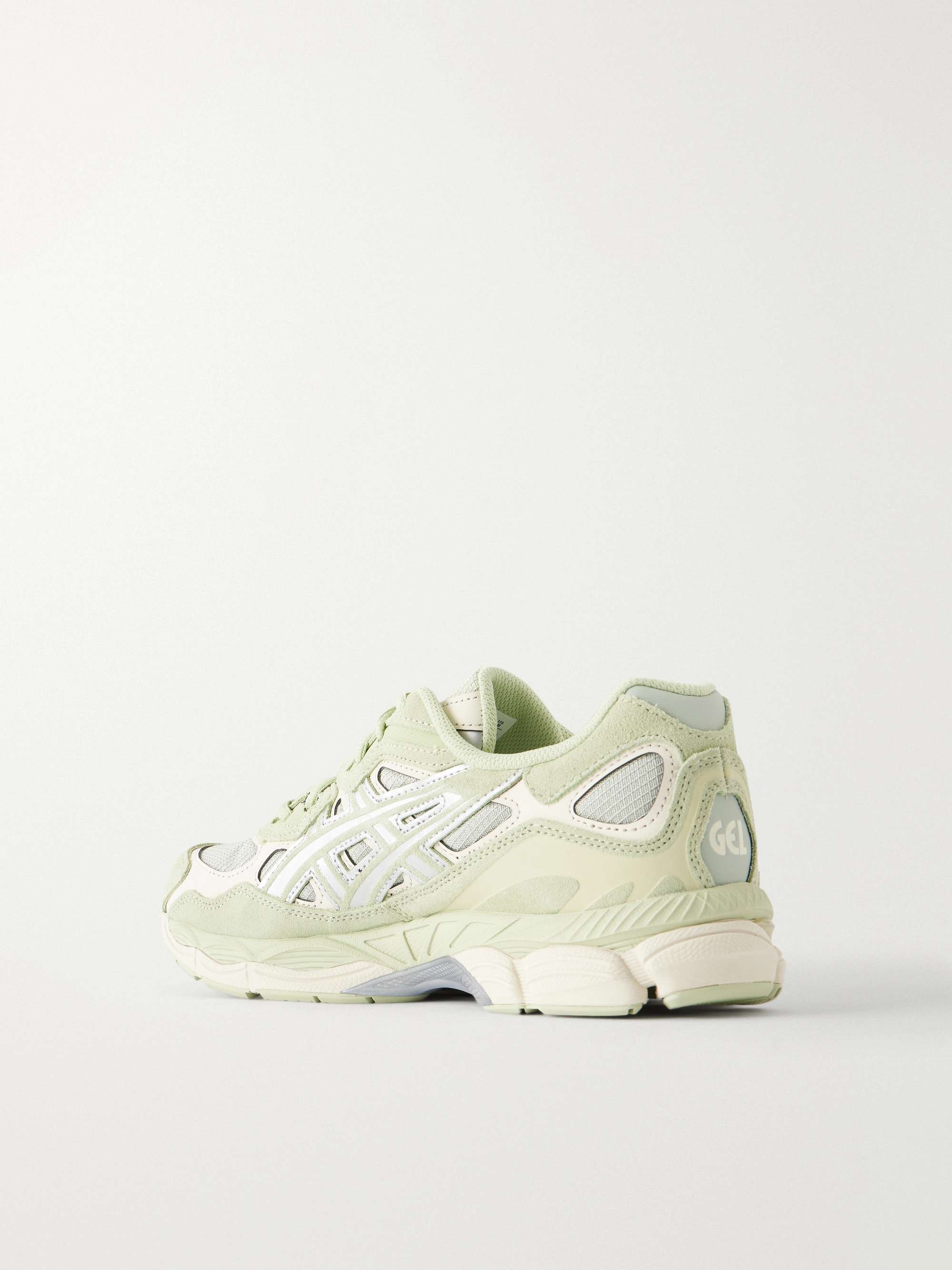 ASICS 