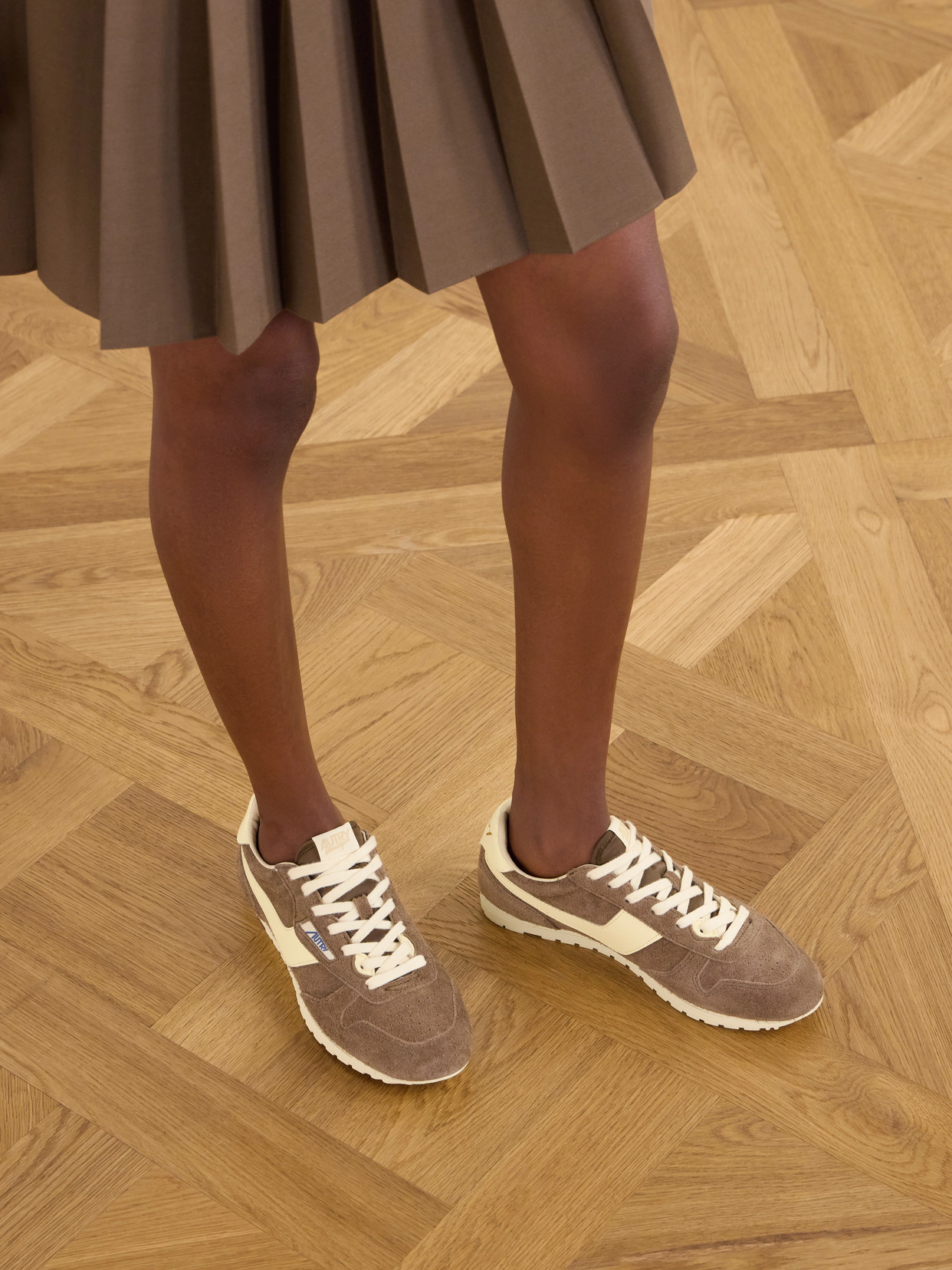 Windspin Sneakers