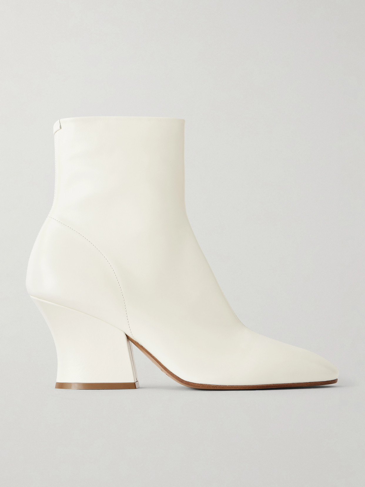 Jil Sander Lune Leather Ankle Boots In Neutral