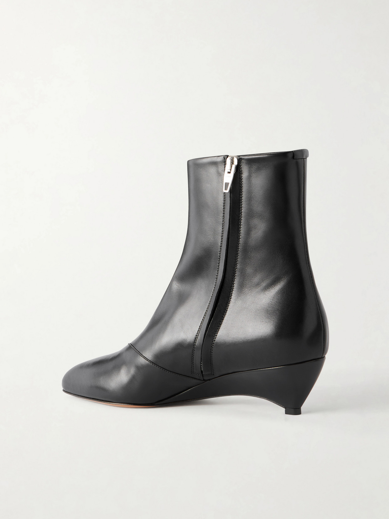 Jil Sander Arc Leather Ankle Boots In Black